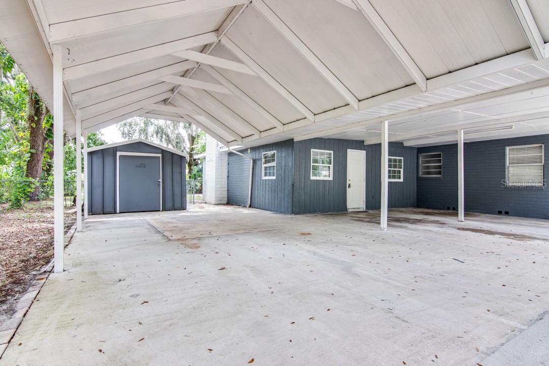 1430 E EDGEWOOD DR