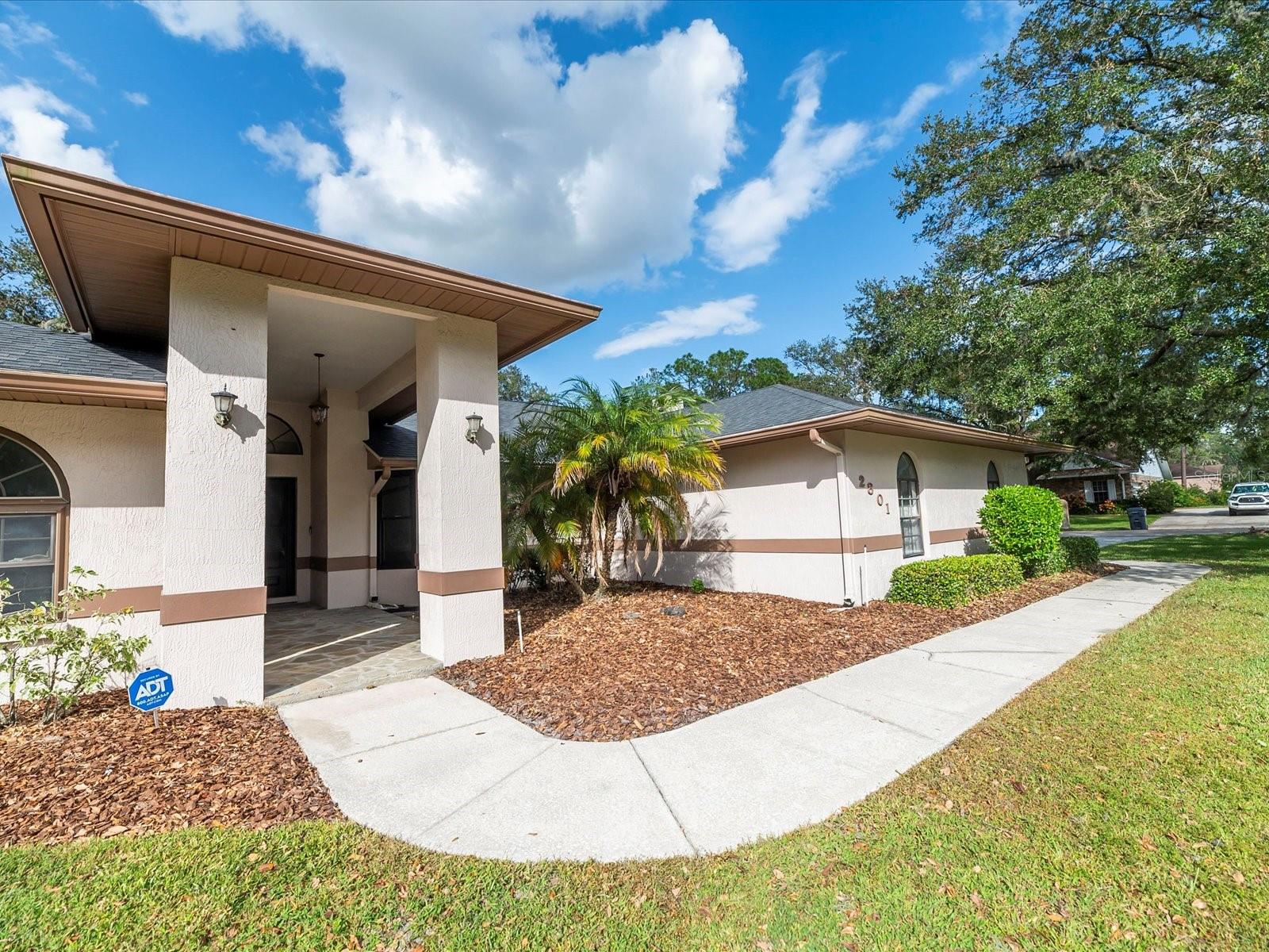 2801 DEERBROOK DR
