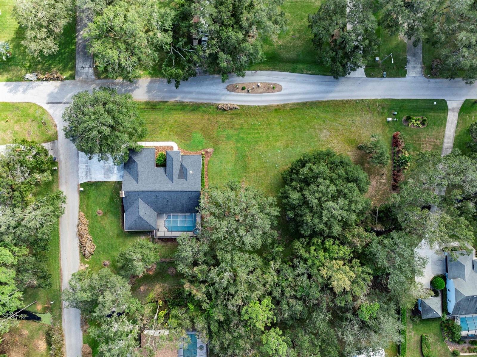 2801 DEERBROOK DR