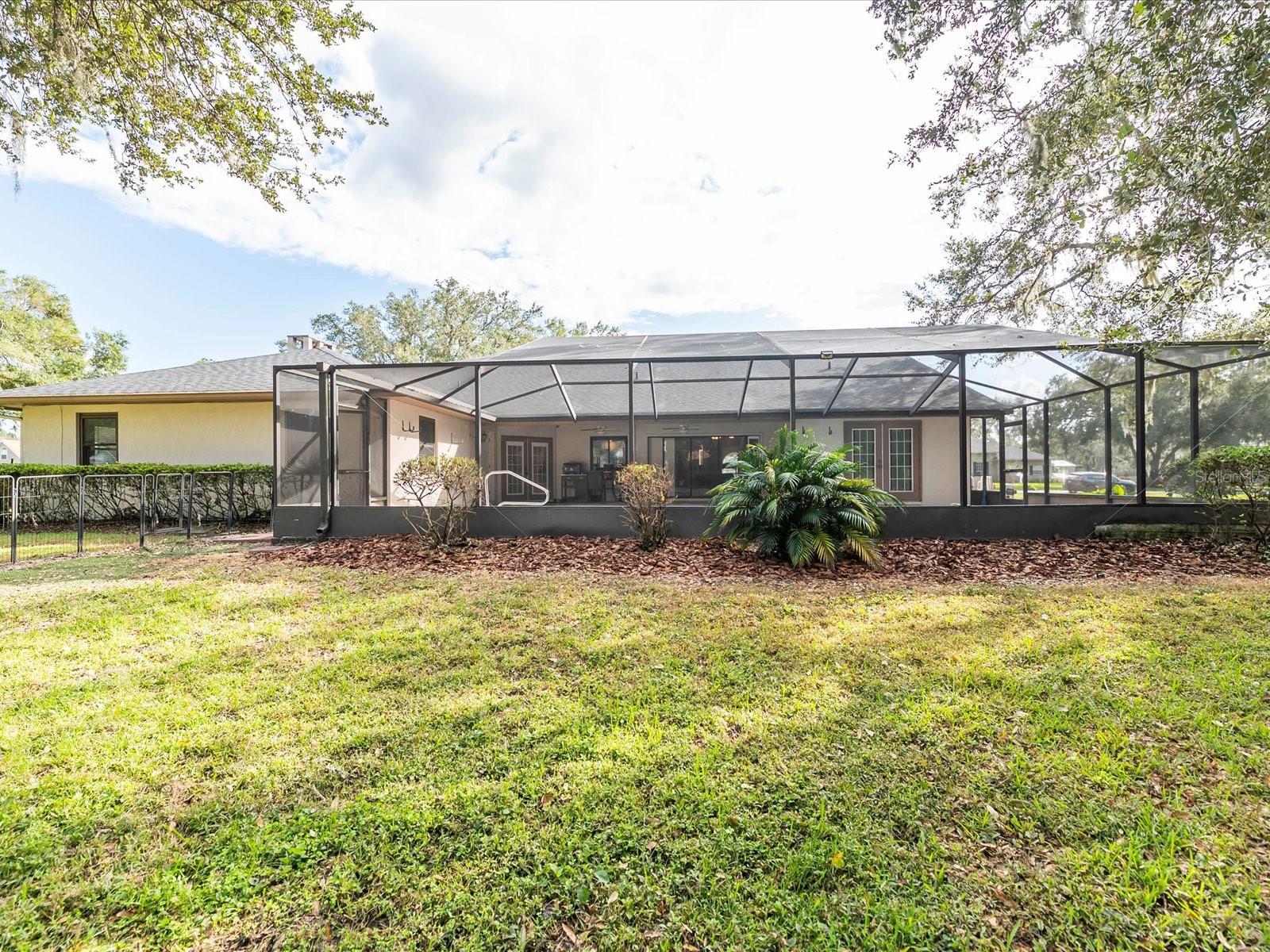 2801 DEERBROOK DR