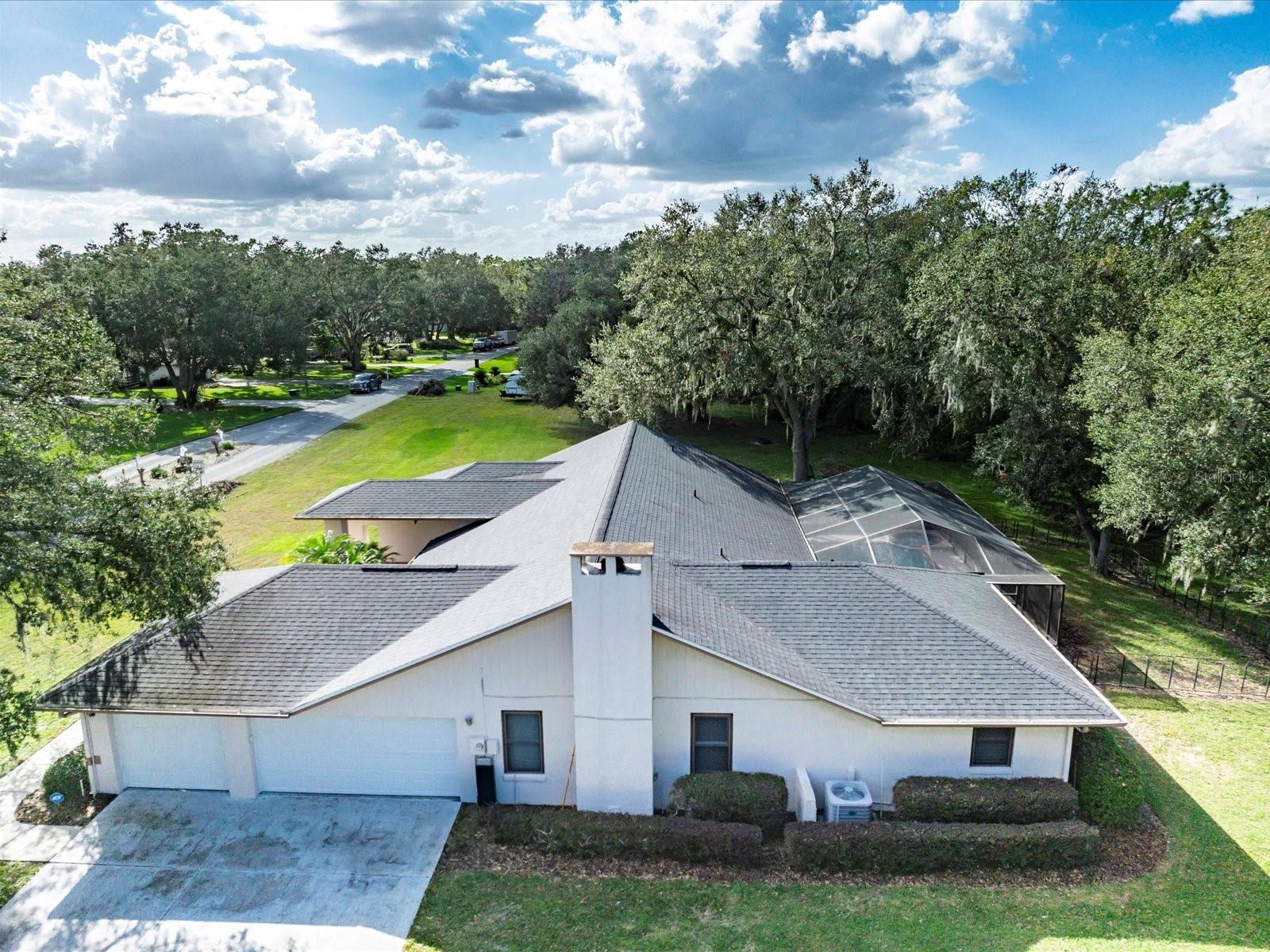 2801 DEERBROOK DR
