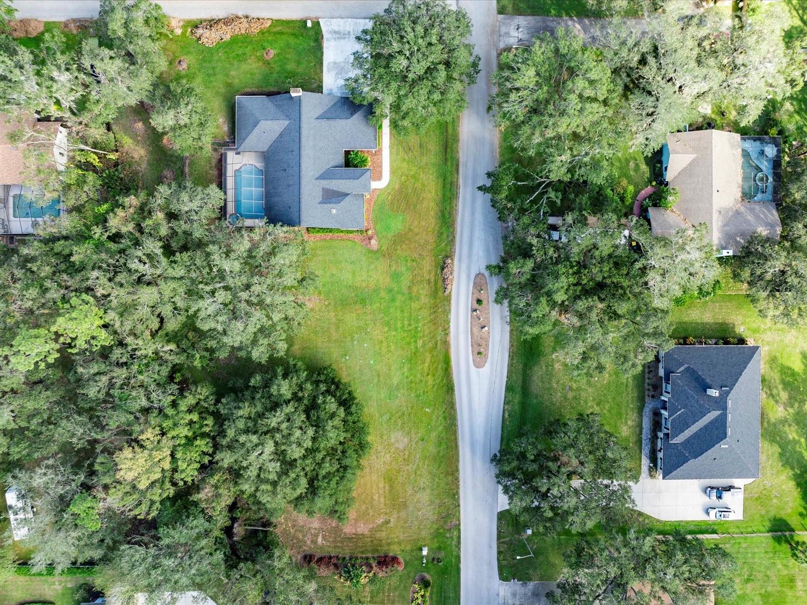 2801 DEERBROOK DR