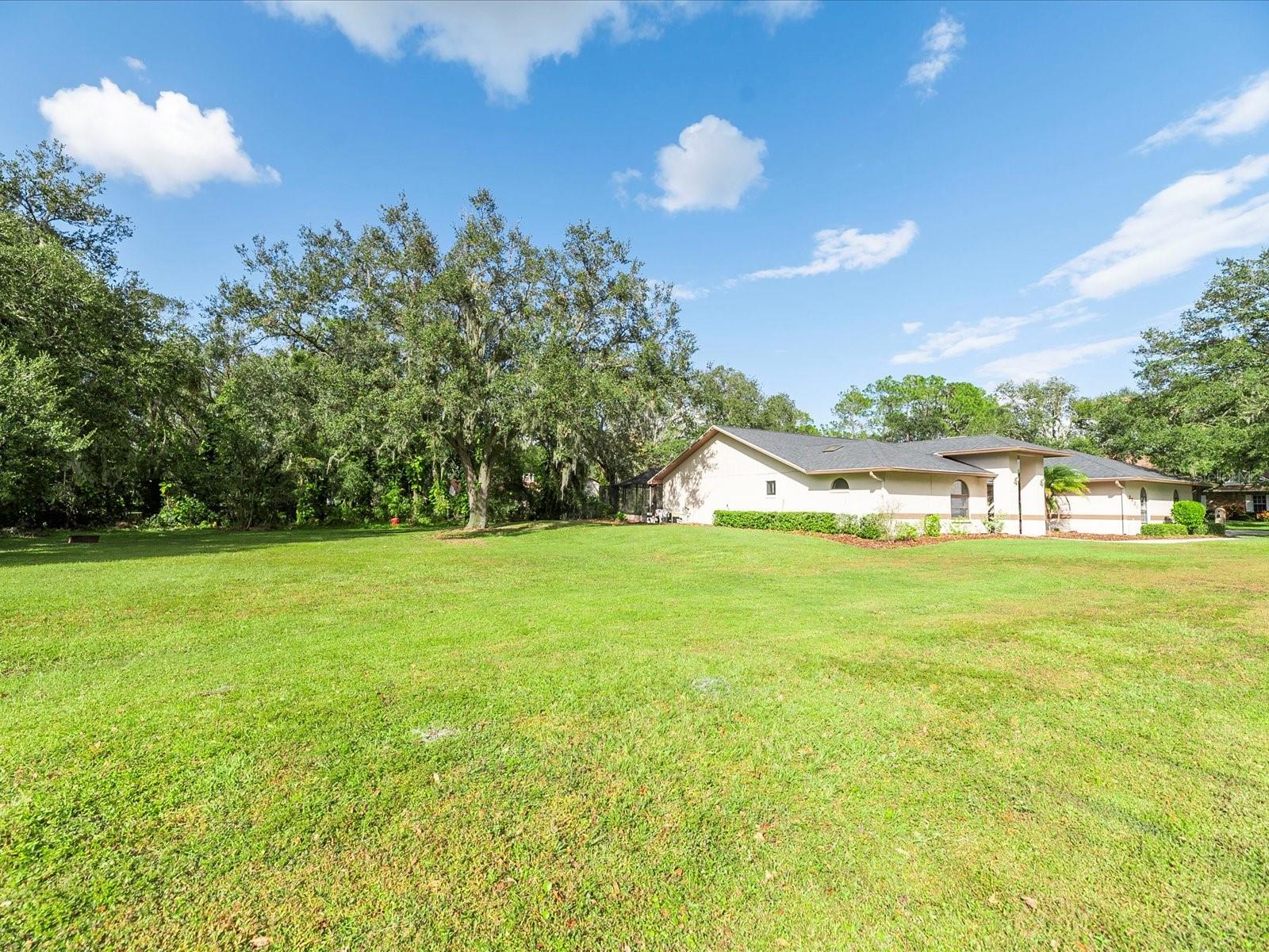 2801 DEERBROOK DR