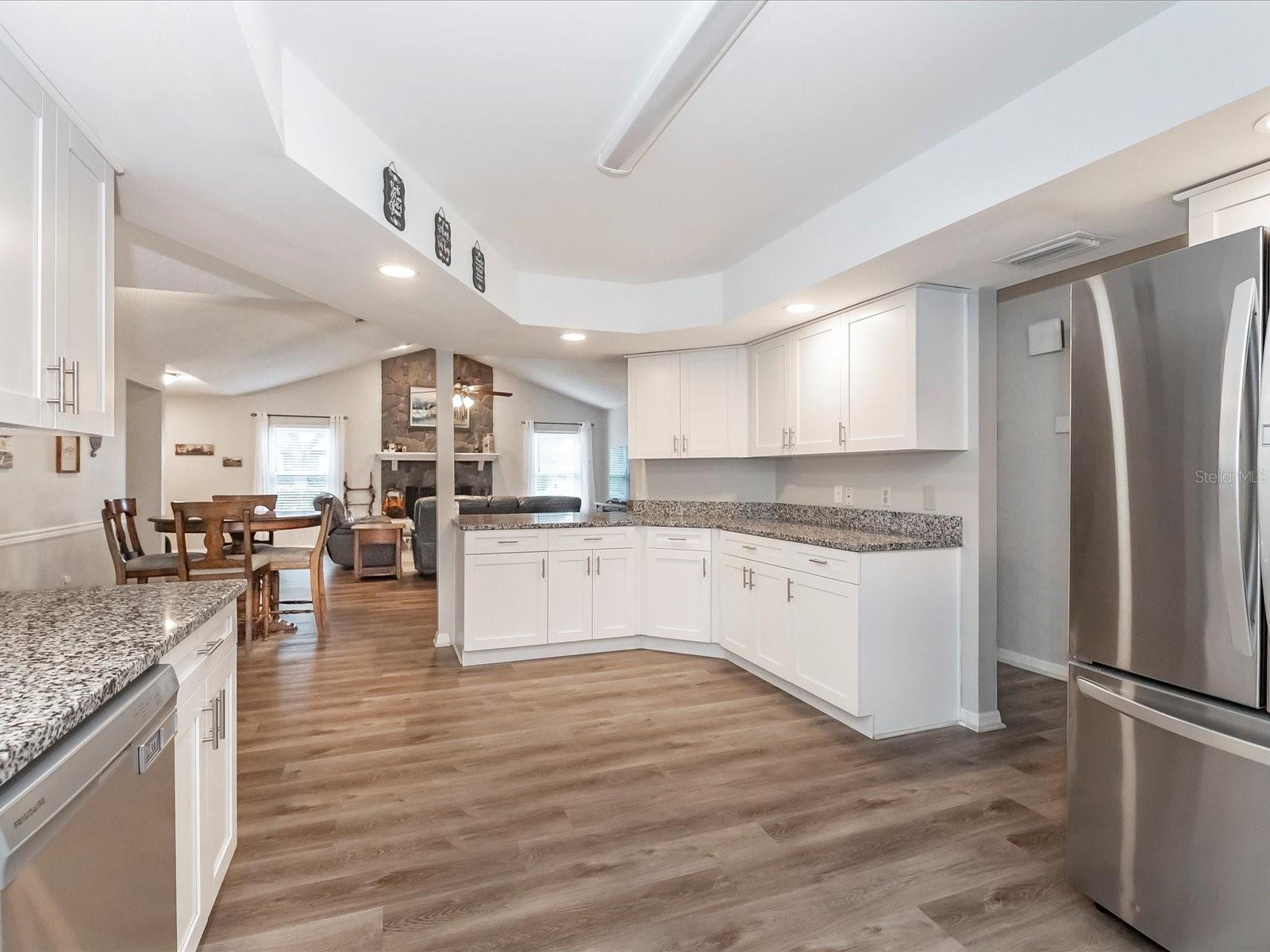 2801 DEERBROOK DR