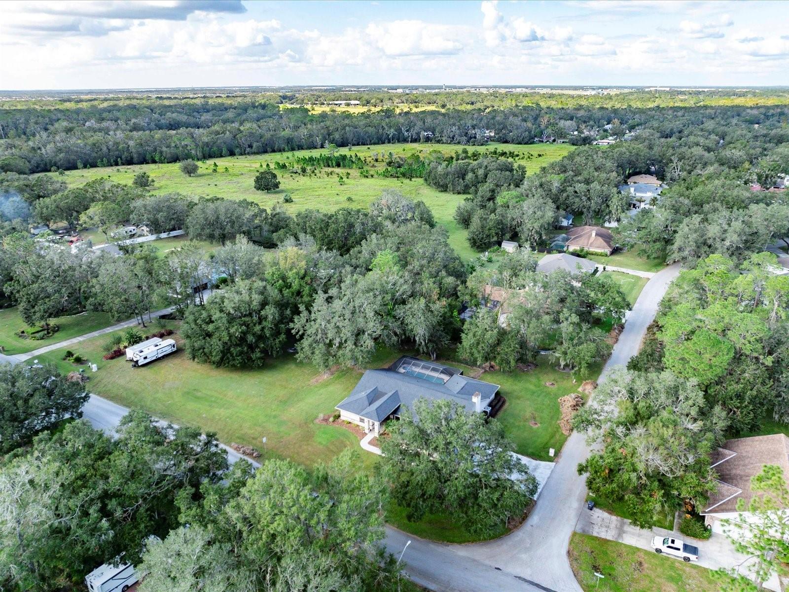 2801 DEERBROOK DR
