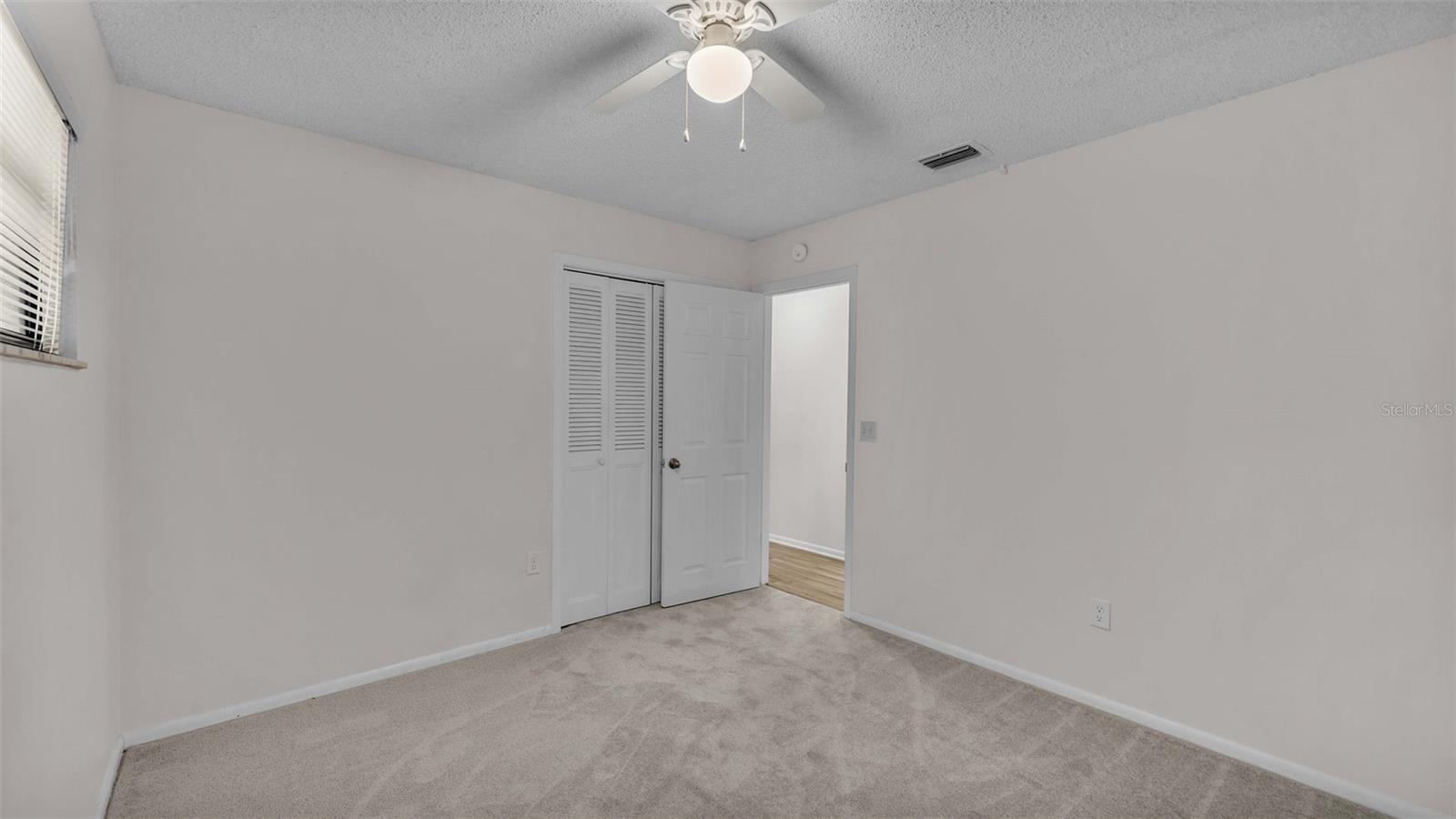 1605 ROSE DR