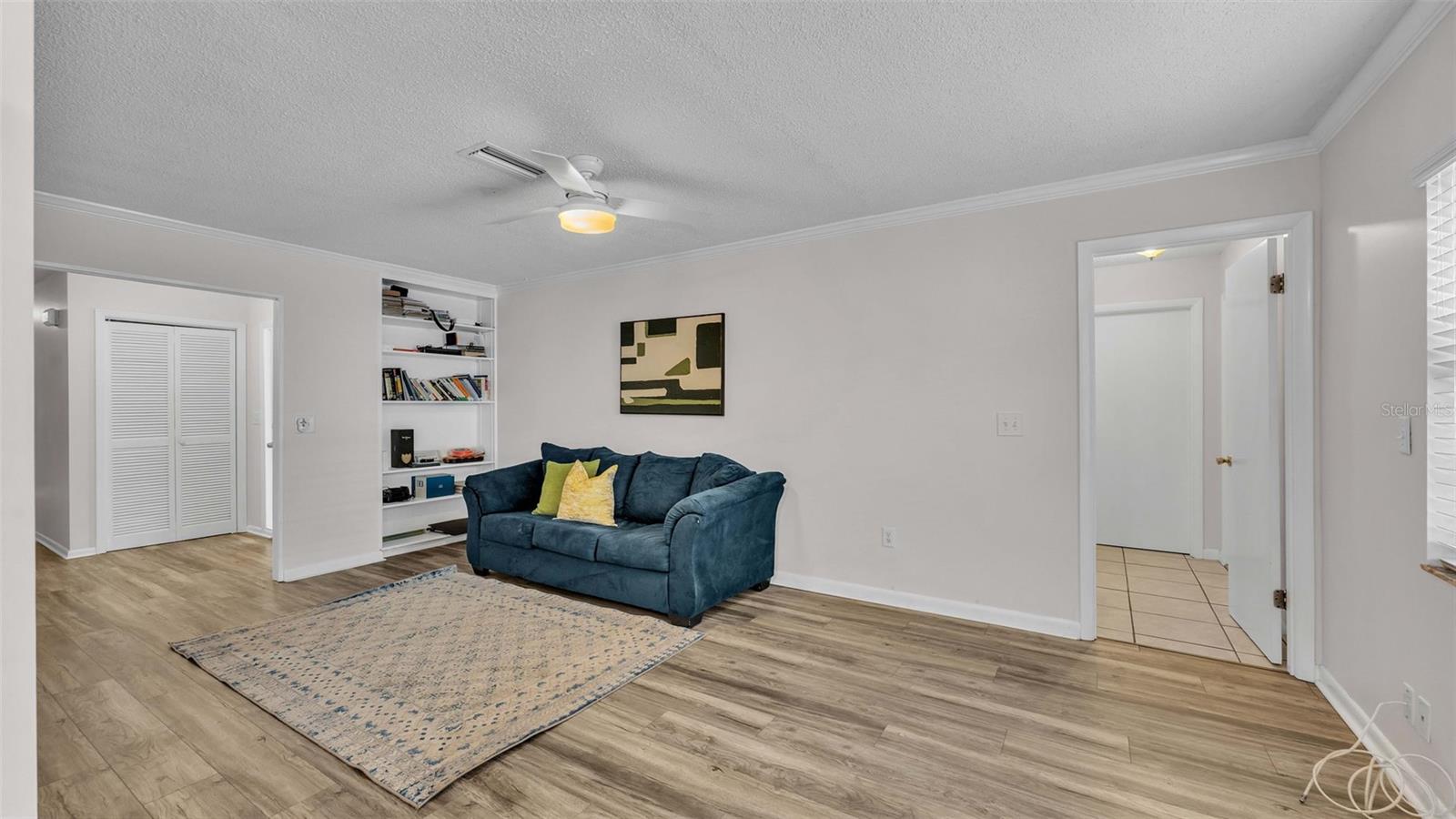 1605 ROSE DR