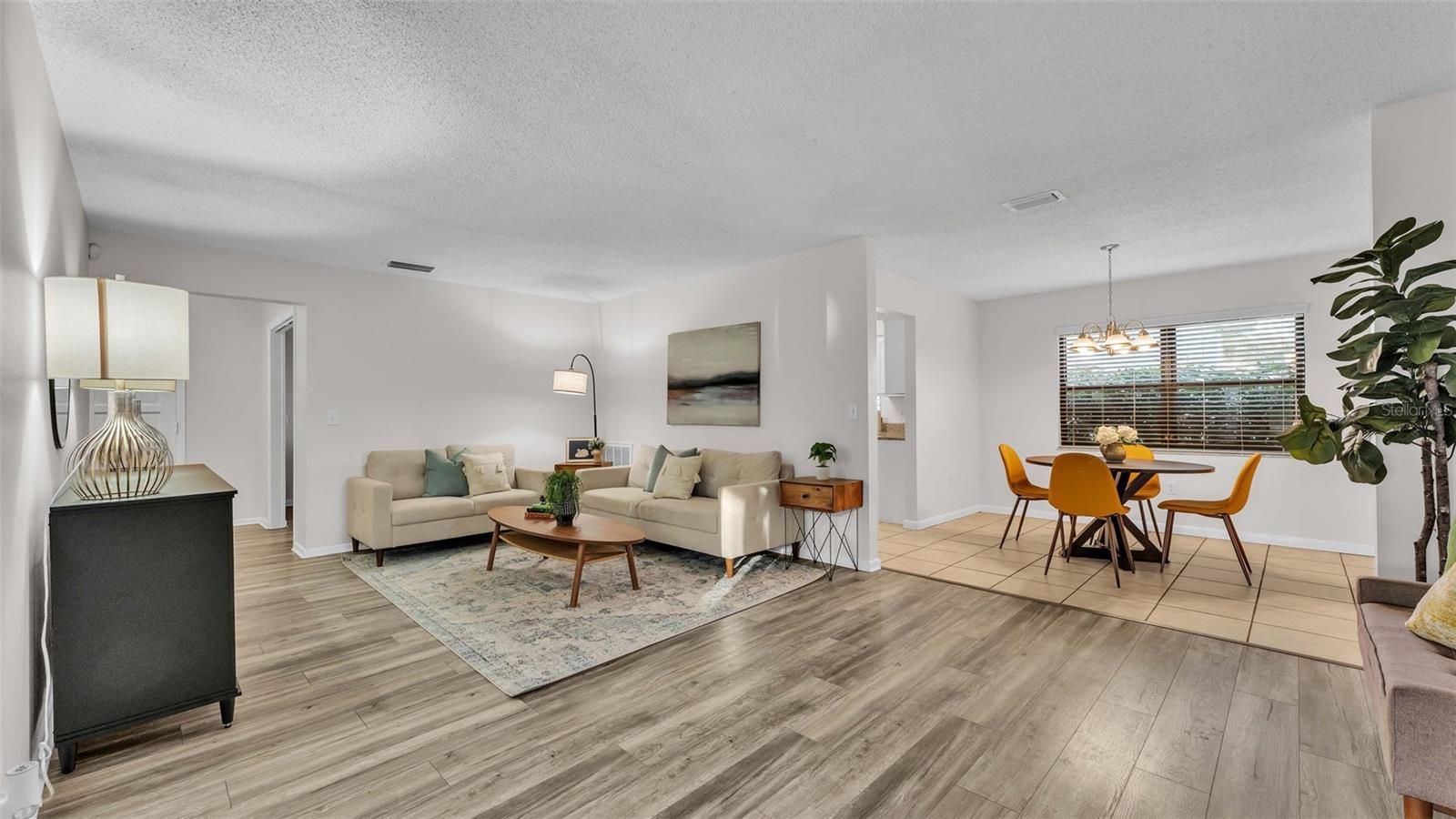 1605 ROSE DR