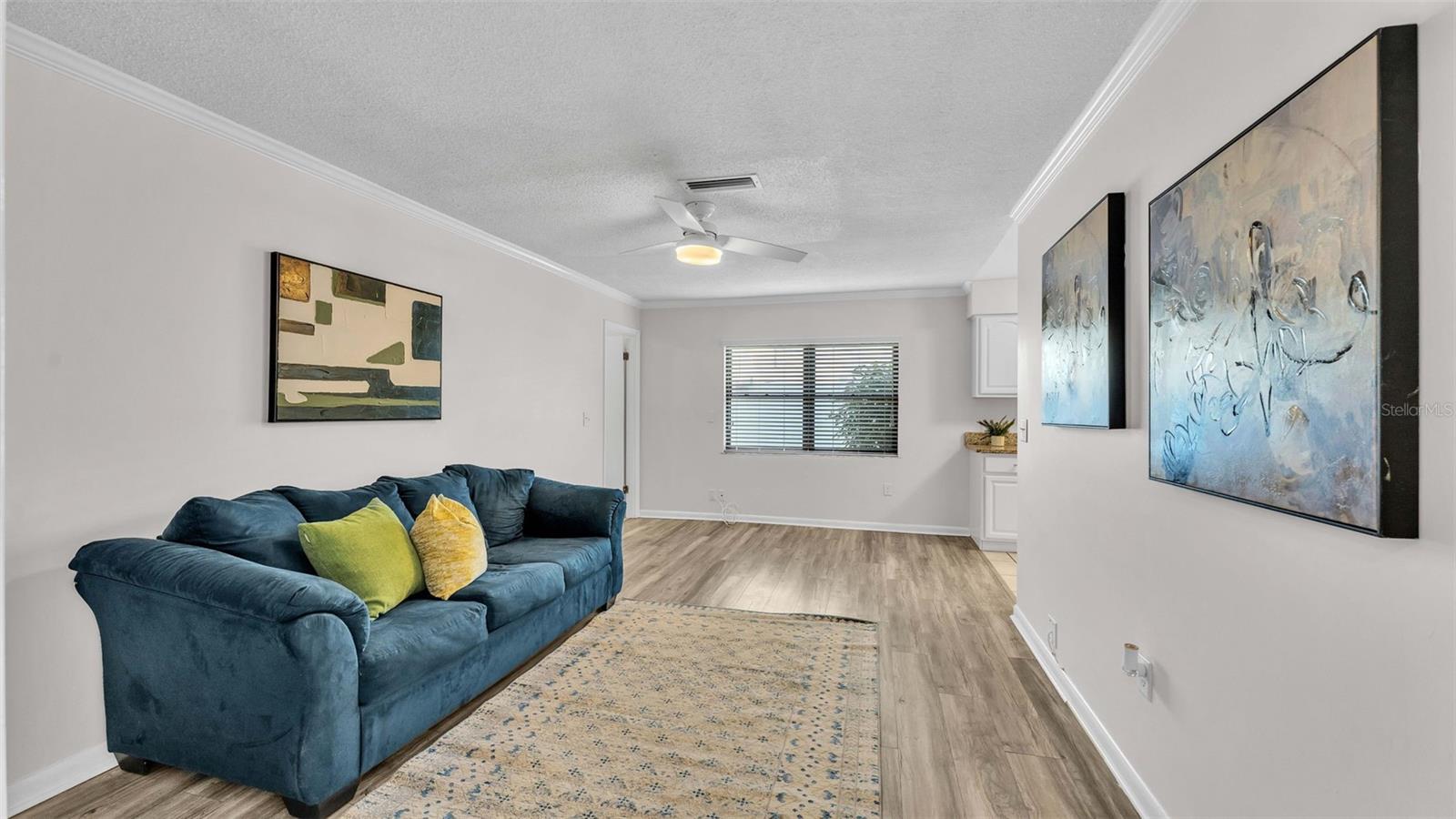 1605 ROSE DR