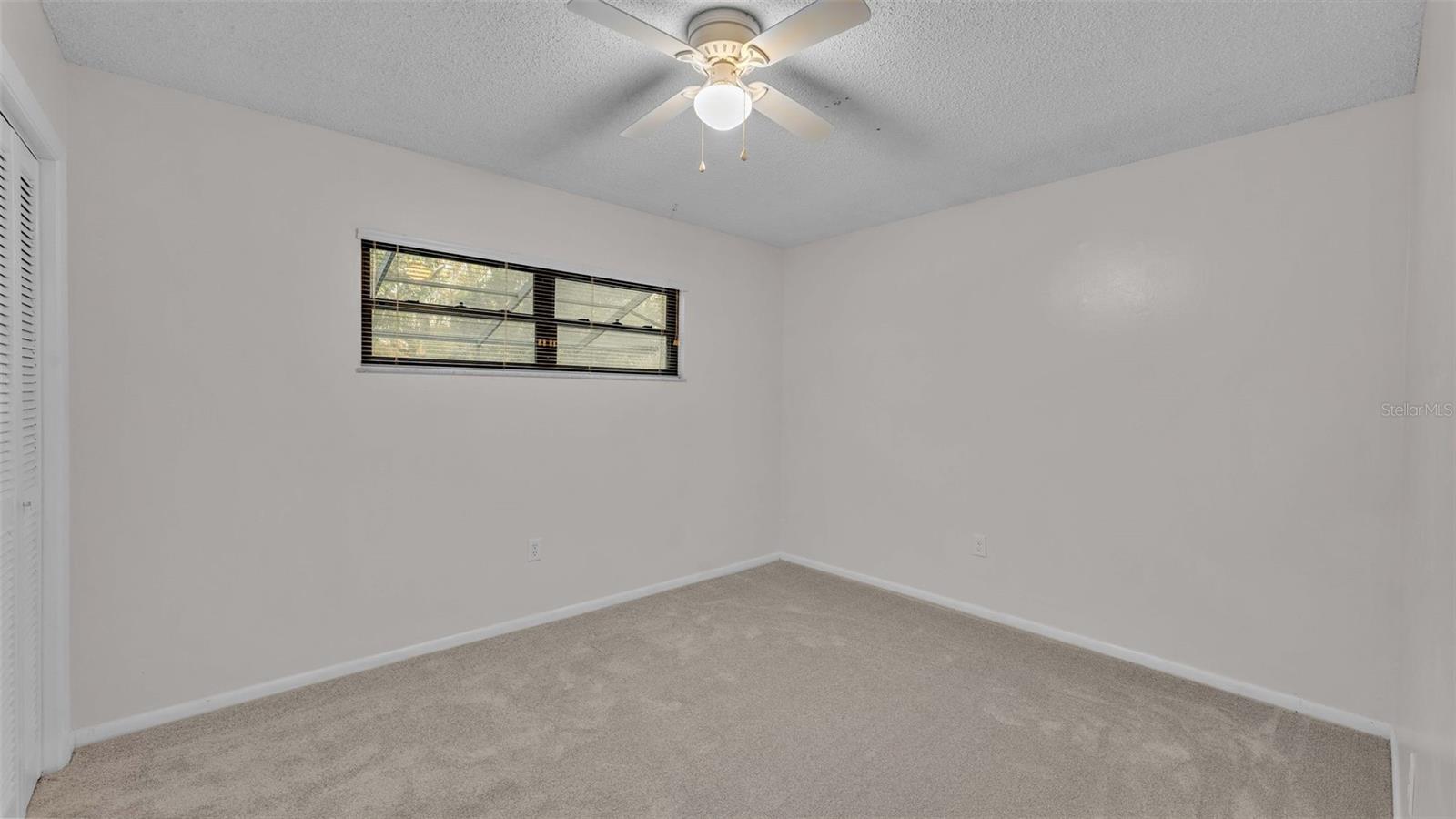 1605 ROSE DR