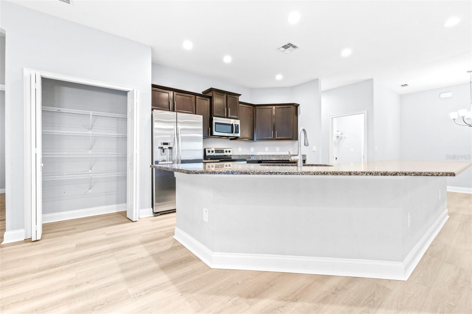 4105 TIMBER VLY