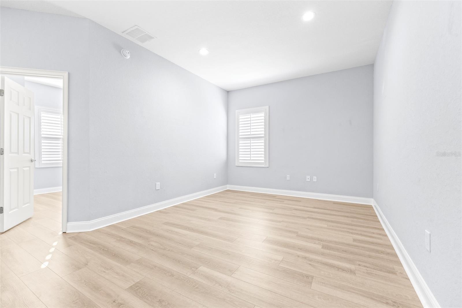 4105 TIMBER VLY