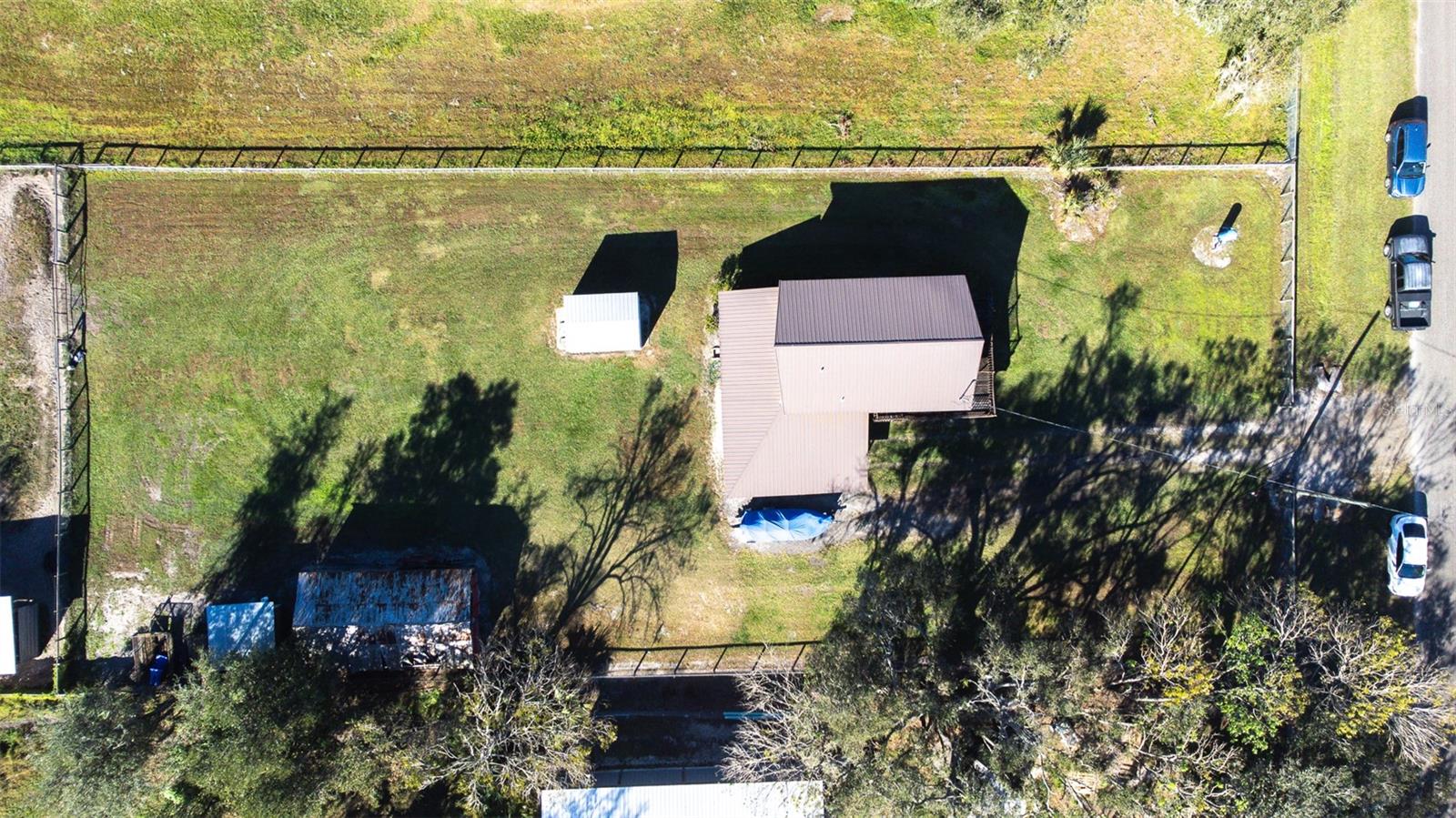 8715 EDISON RD