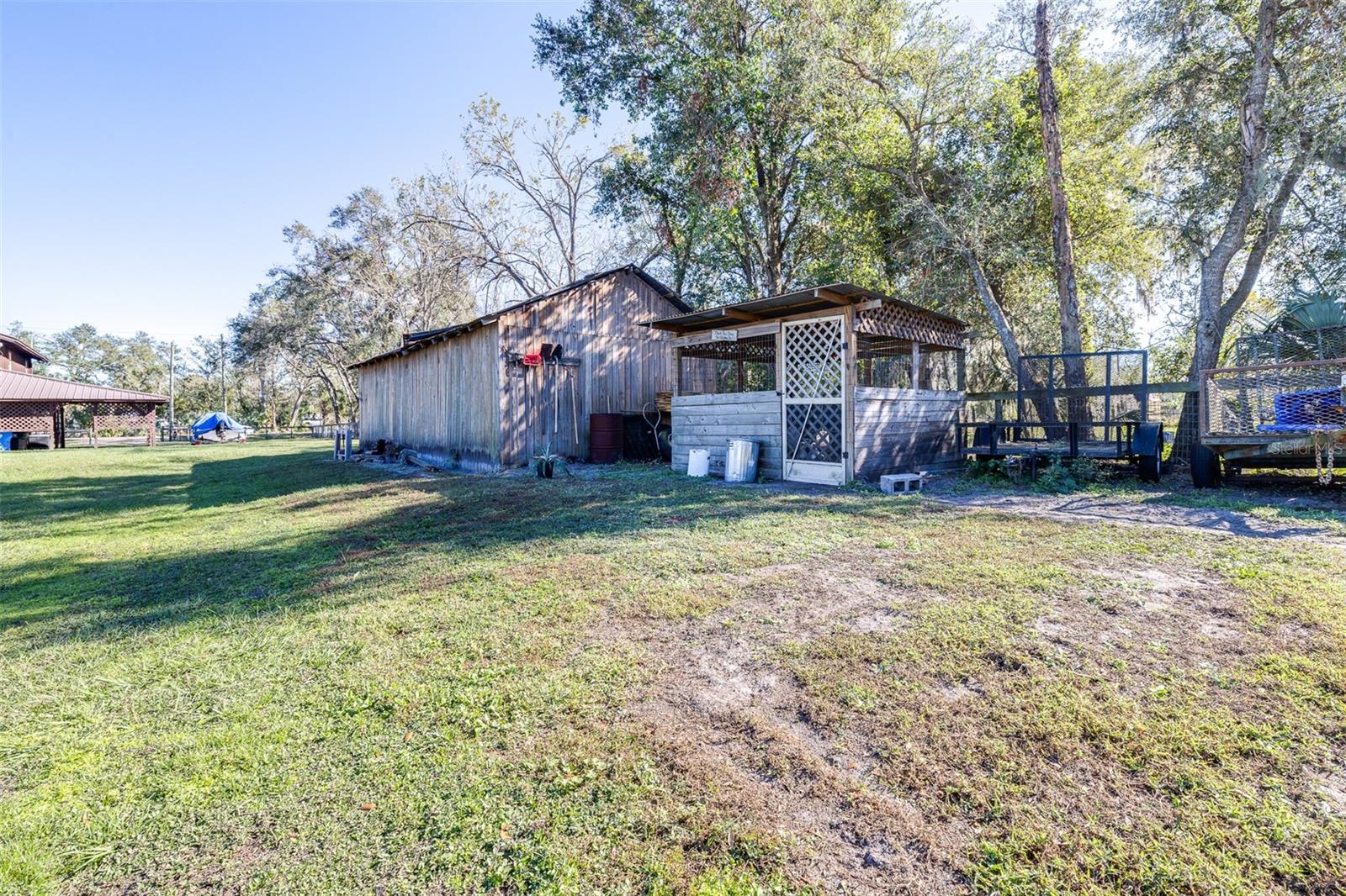 8715 EDISON RD