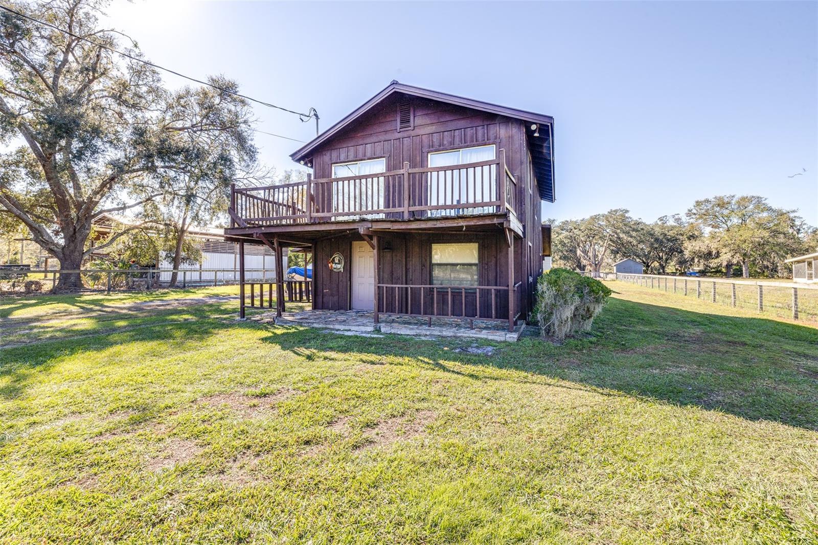 8715 EDISON RD