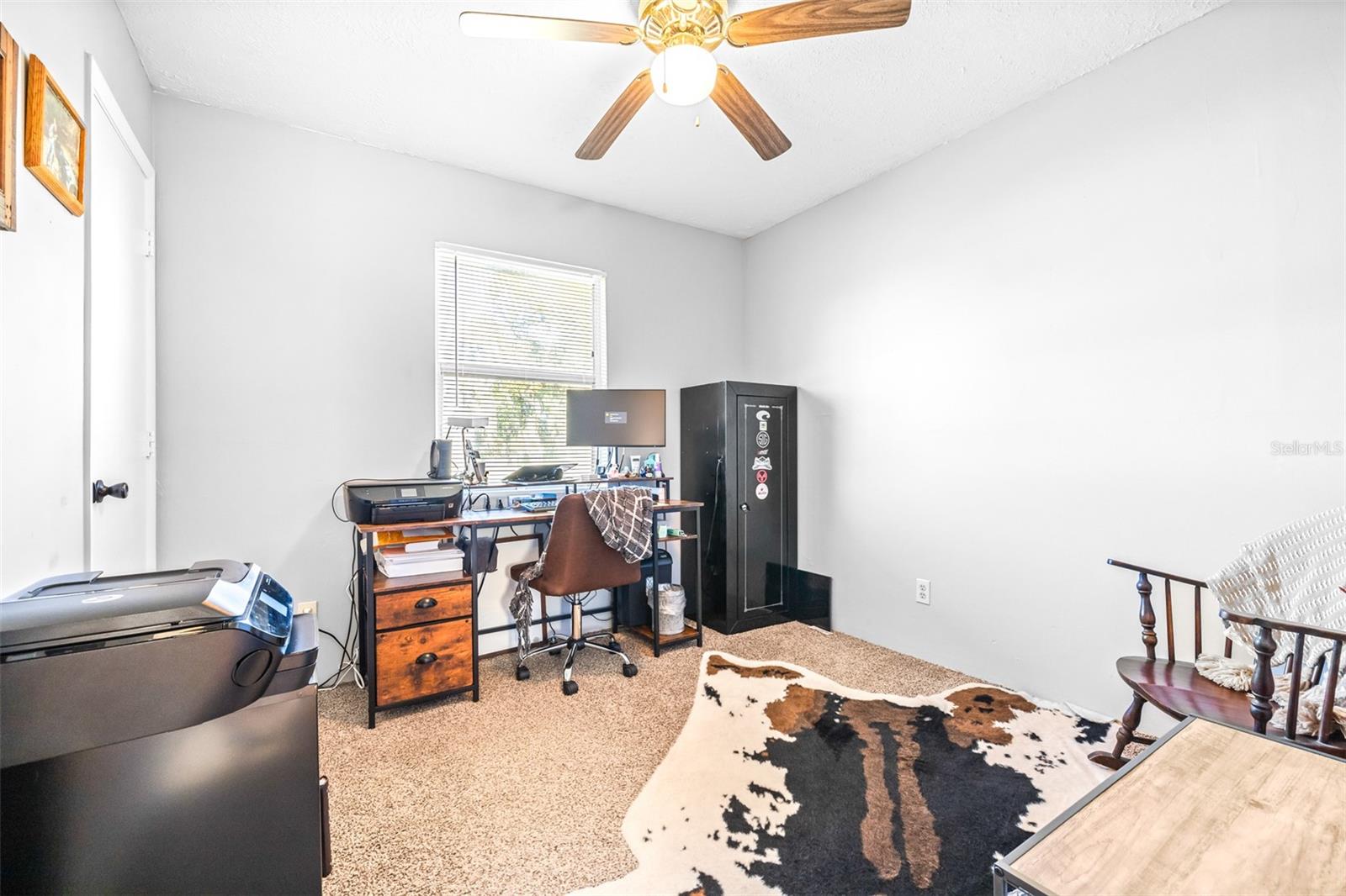 8715 EDISON RD