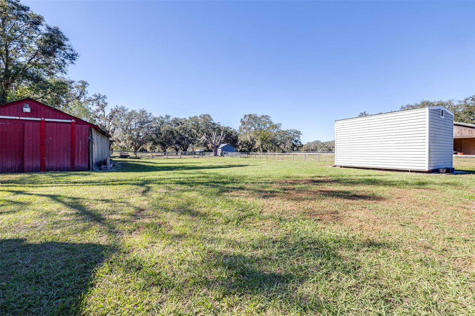 8715 EDISON RD