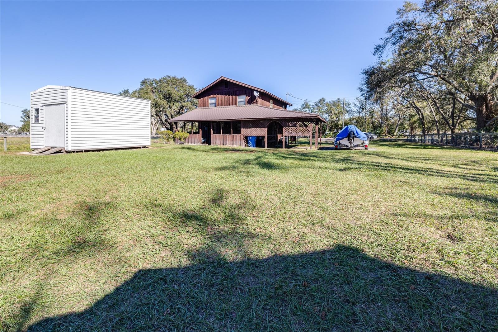 8715 EDISON RD