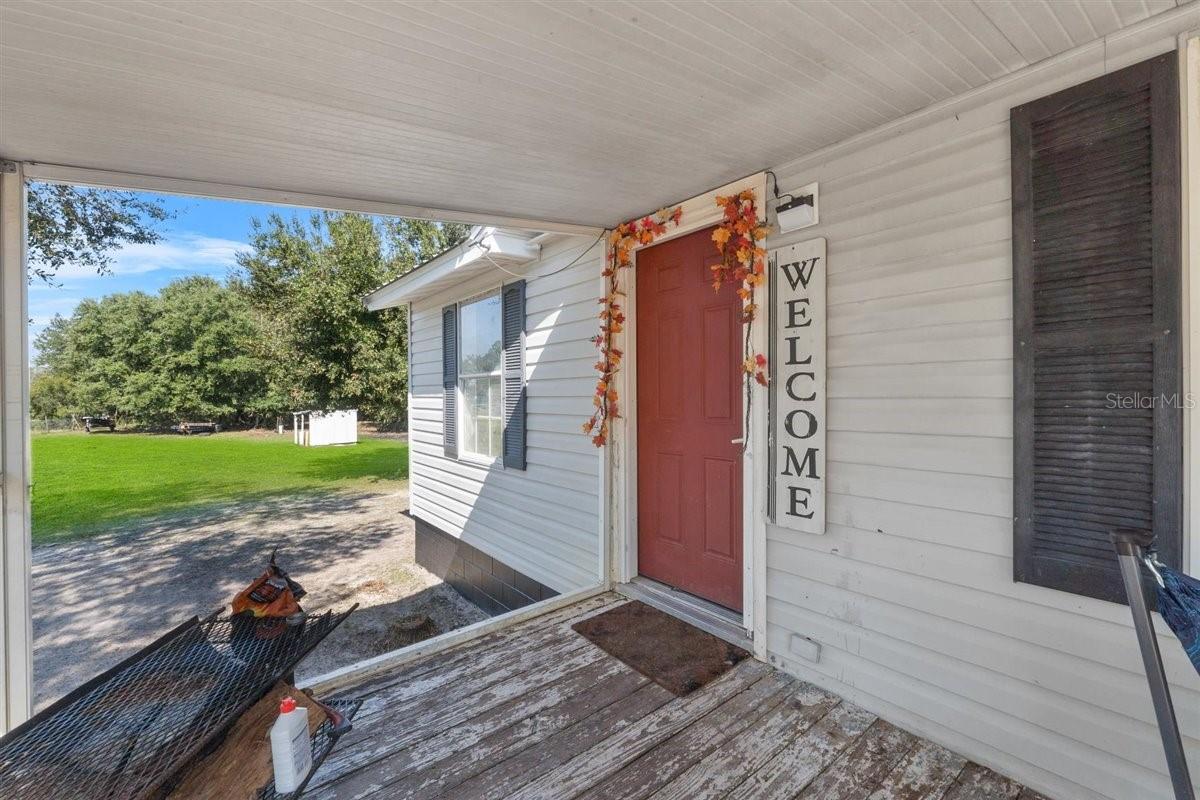 2715 RED RIVER TRL