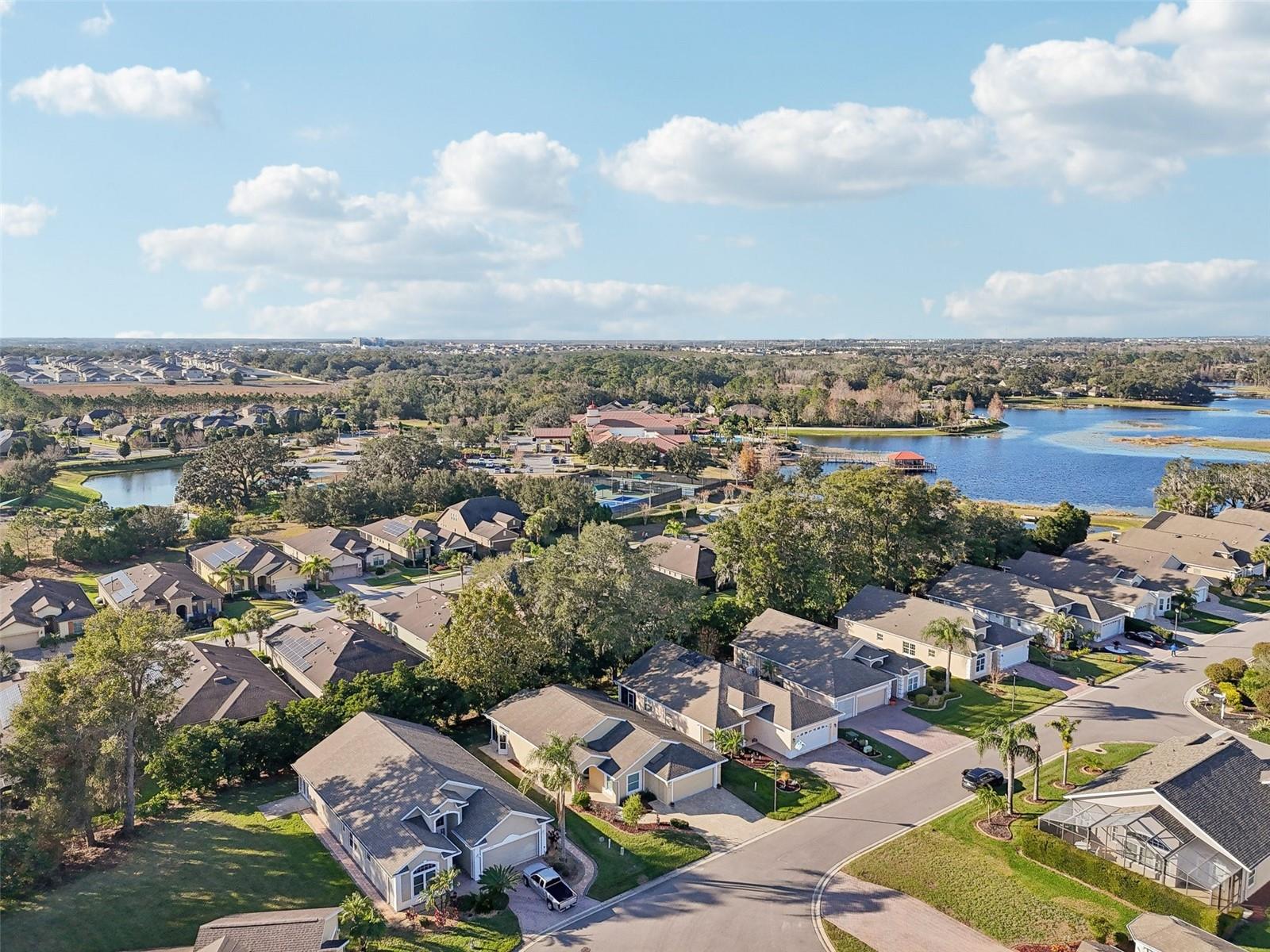 823 CUNNINGHAM DR