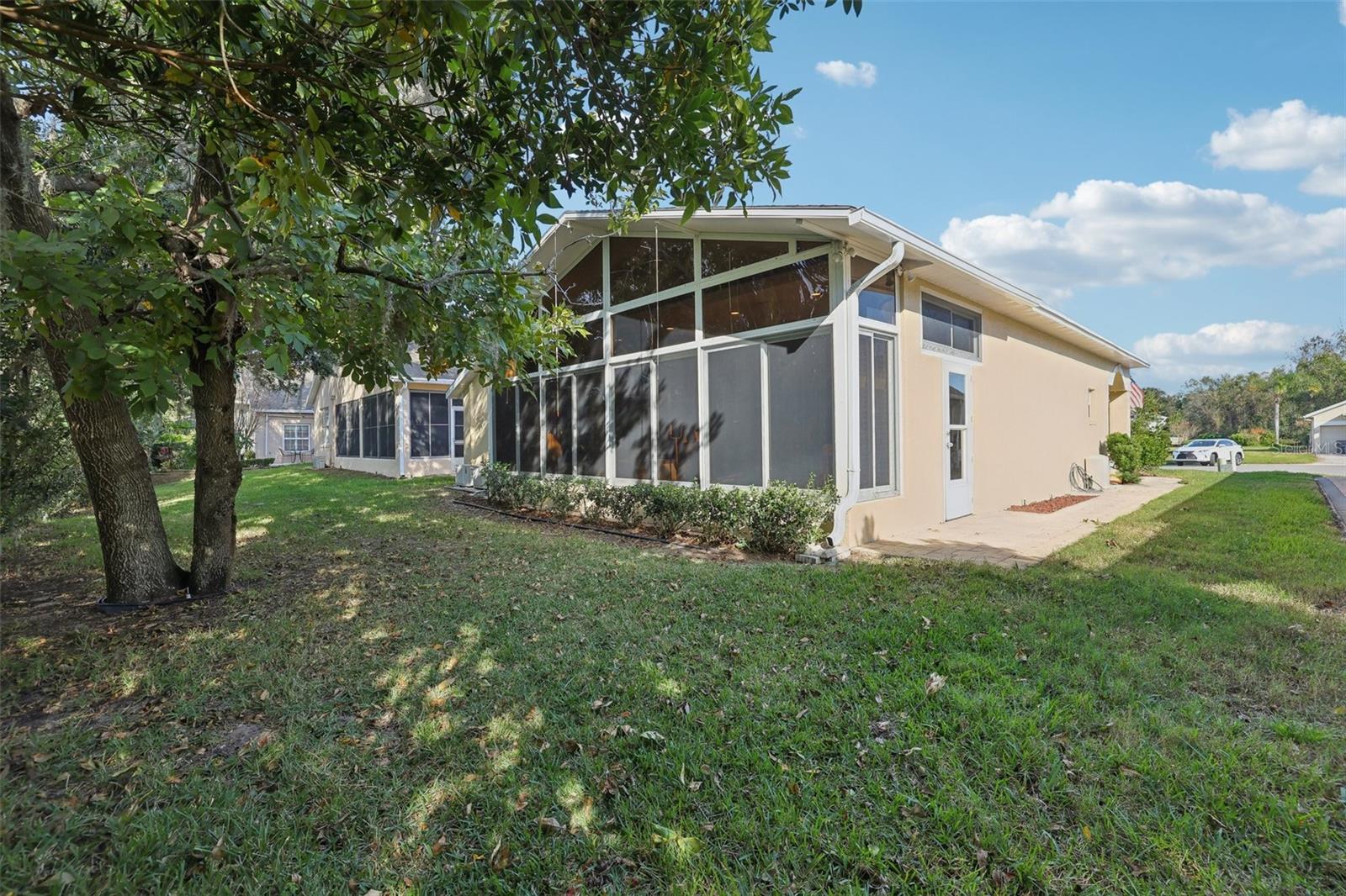 823 CUNNINGHAM DR