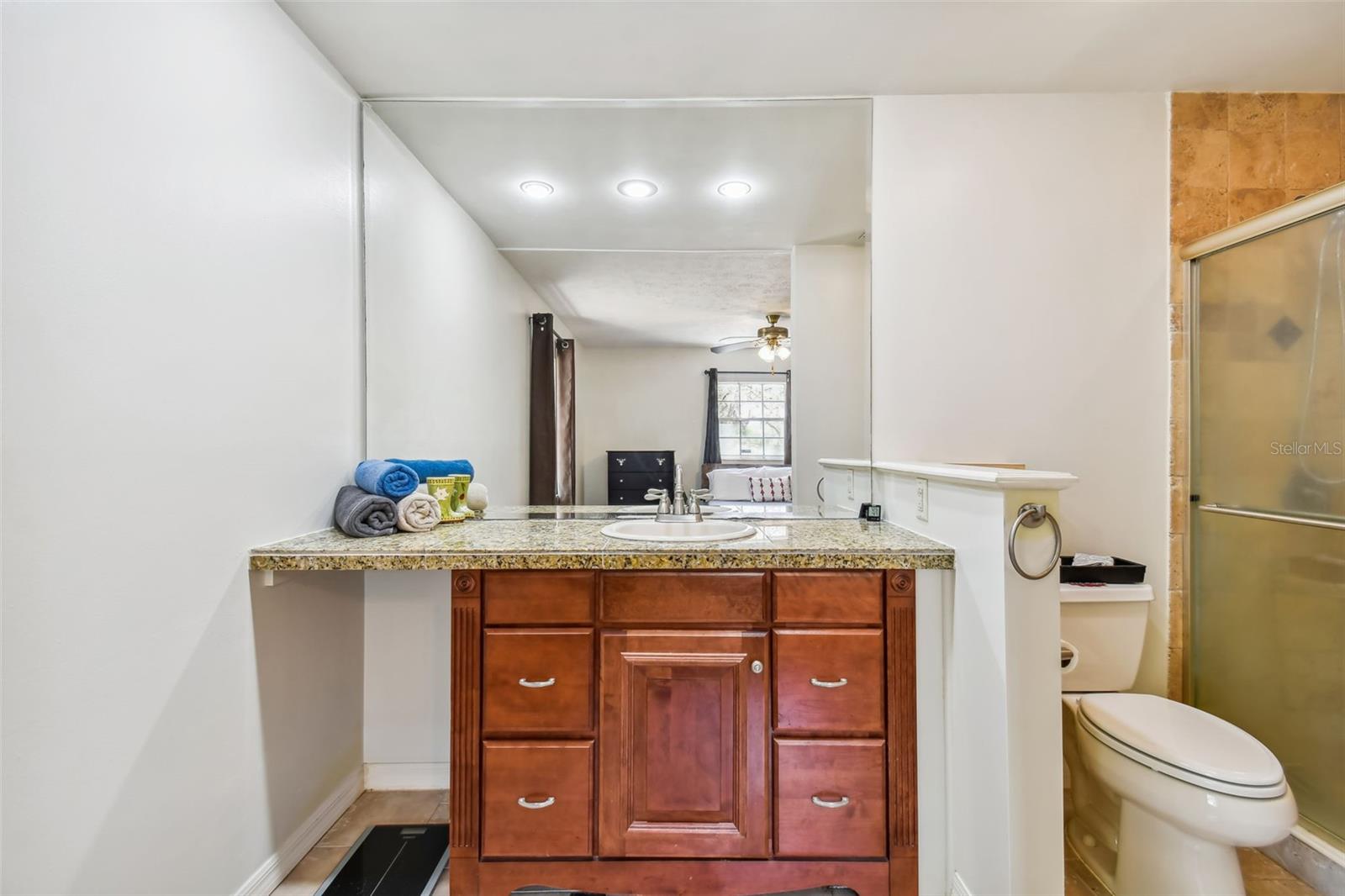 11208 DONNEYMOOR DR