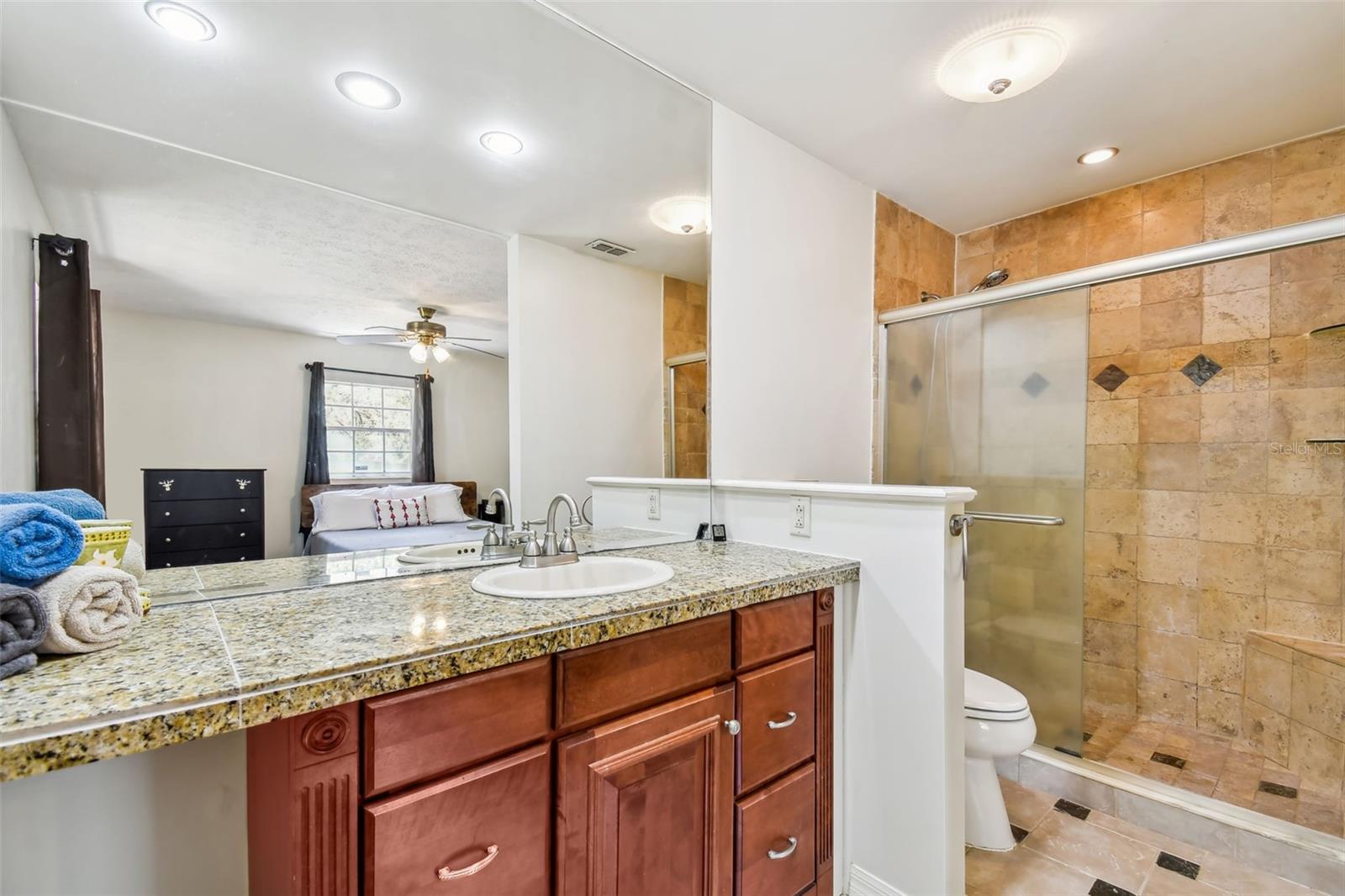 11208 DONNEYMOOR DR