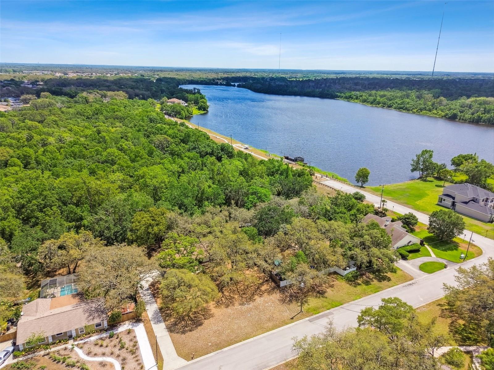 11208 DONNEYMOOR DR