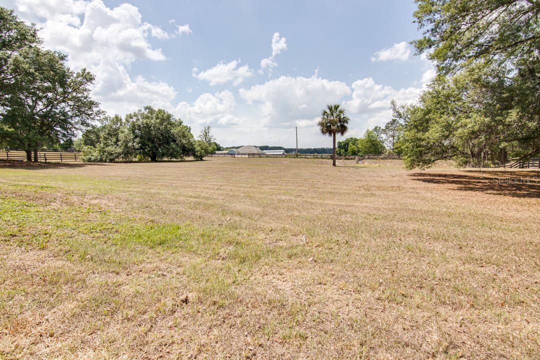 23036 EQUES LN
