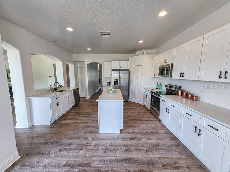 18119 BAHAMA BAY DR