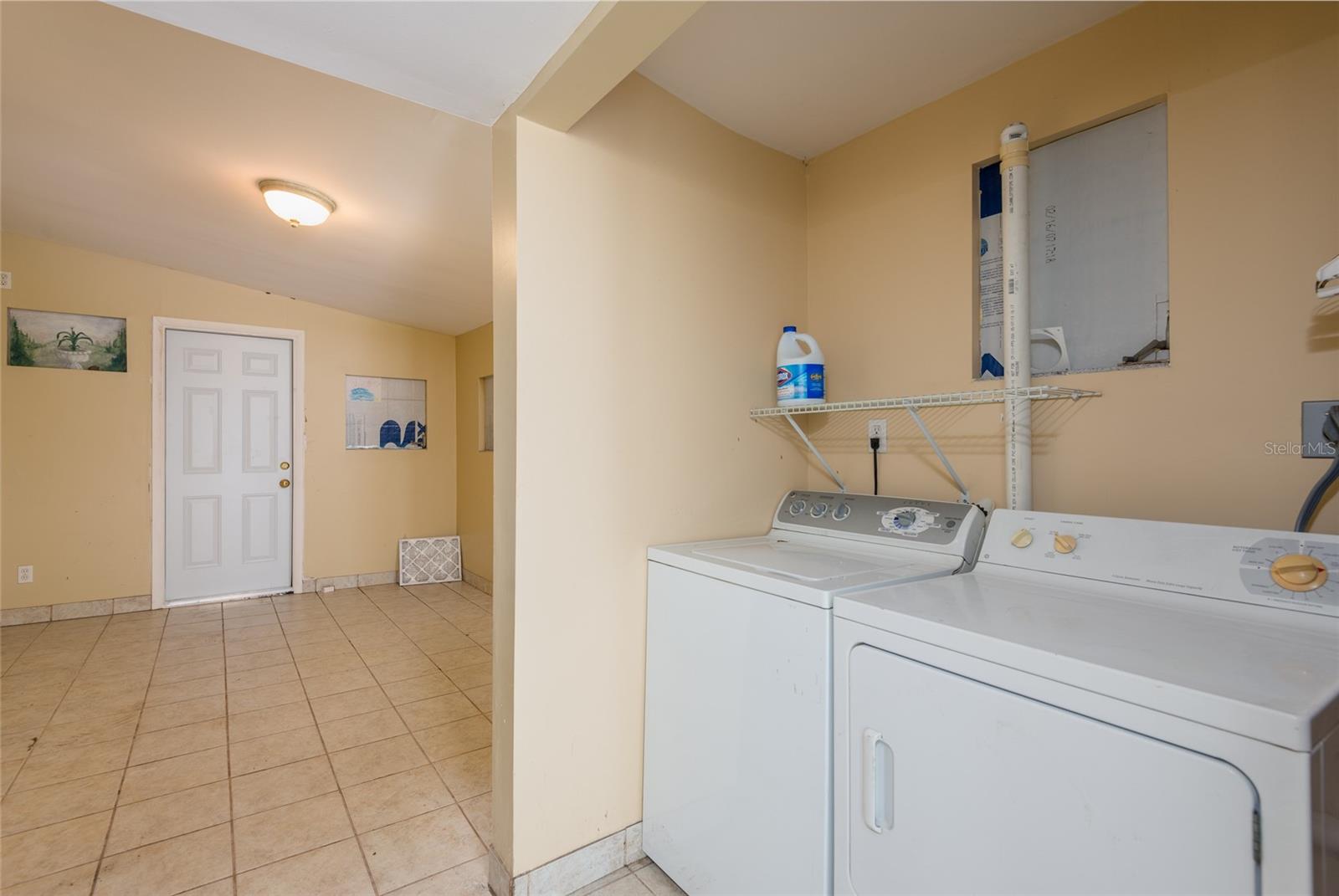 3414 W VILLA ROSA ST