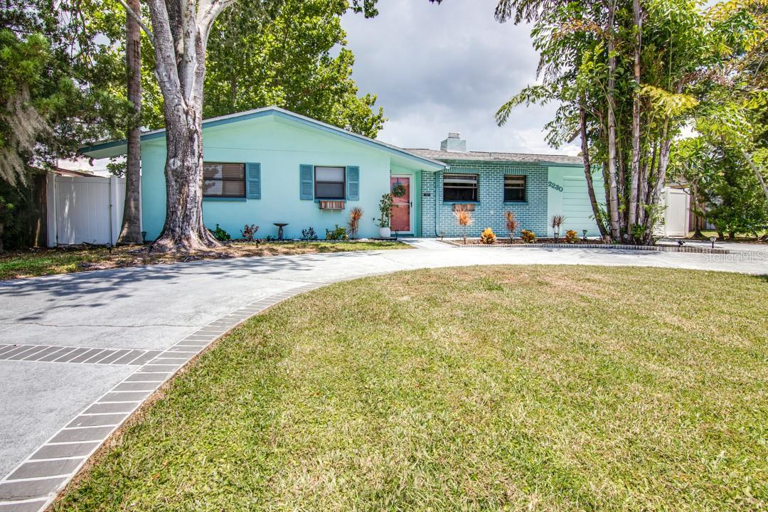 2230 MORNINGSIDE DR