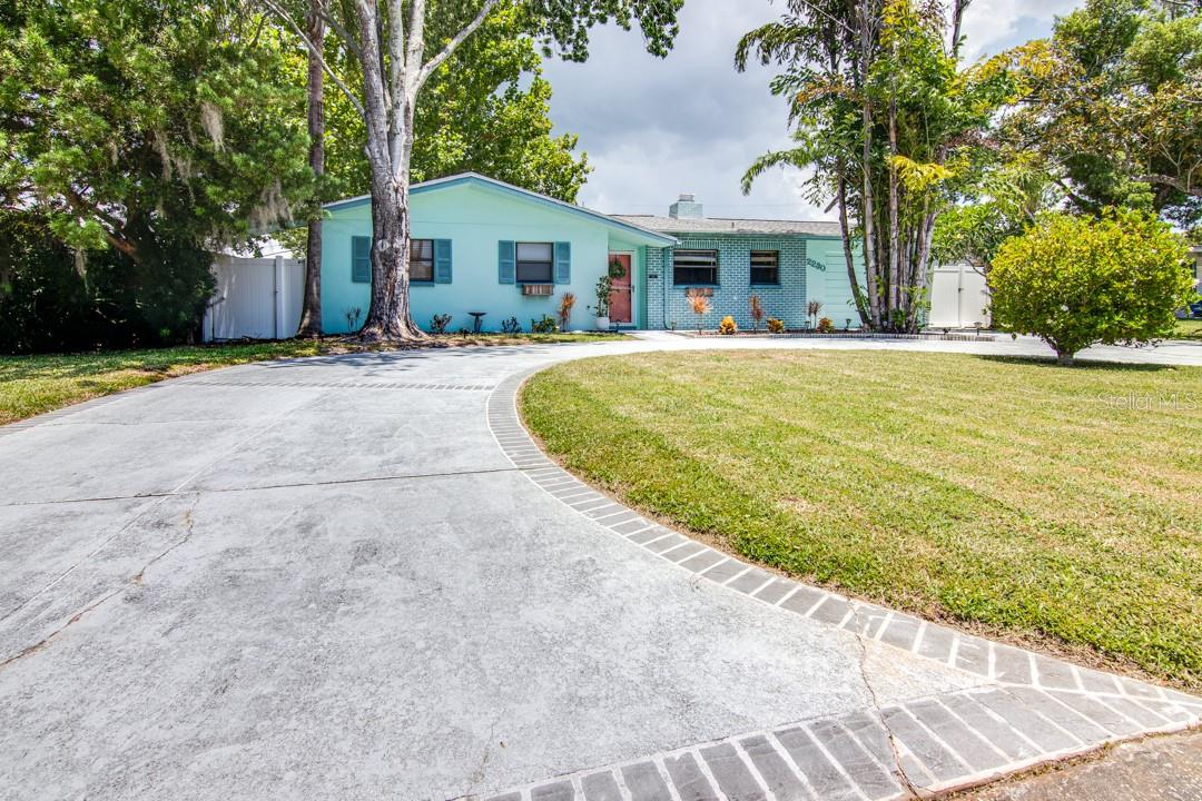 2230 MORNINGSIDE DR
