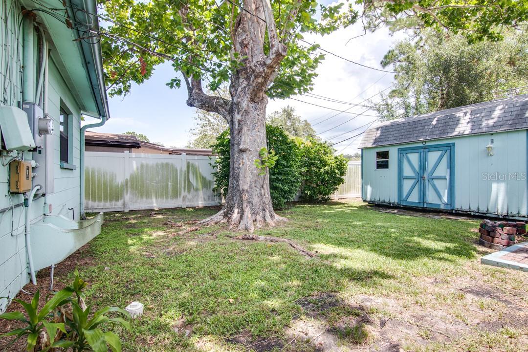 2230 MORNINGSIDE DR