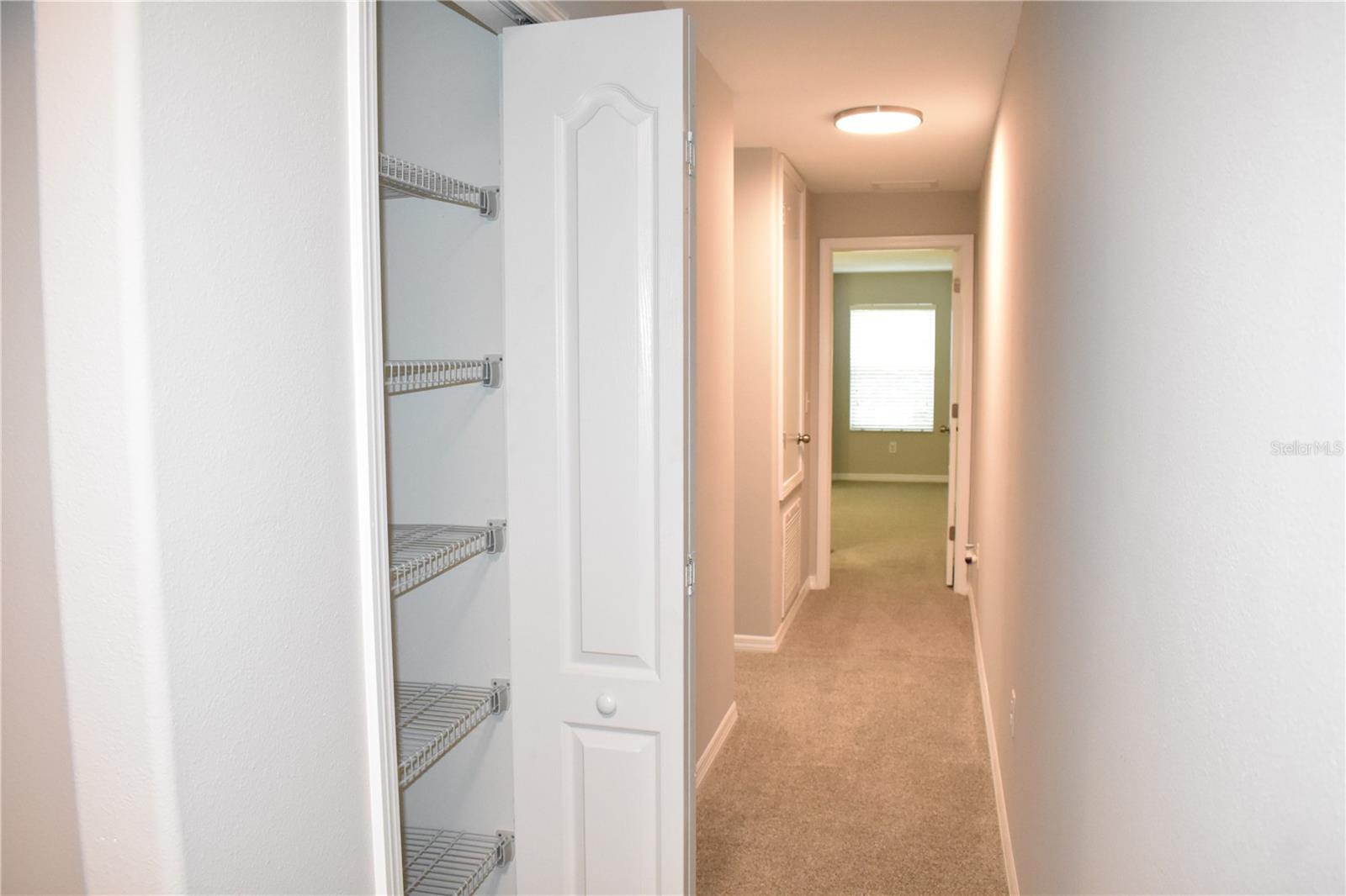 10923 KEYS GATE DR