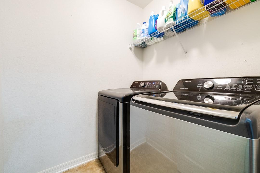 2800 OAK HAMMOCK LOOP