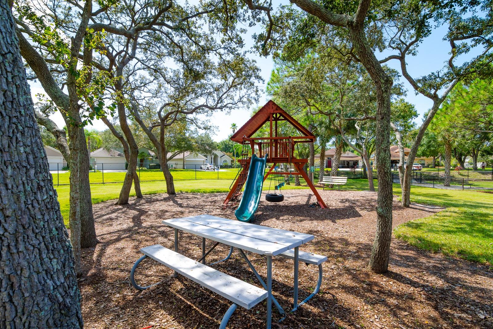 9044 WESTBAY BLVD