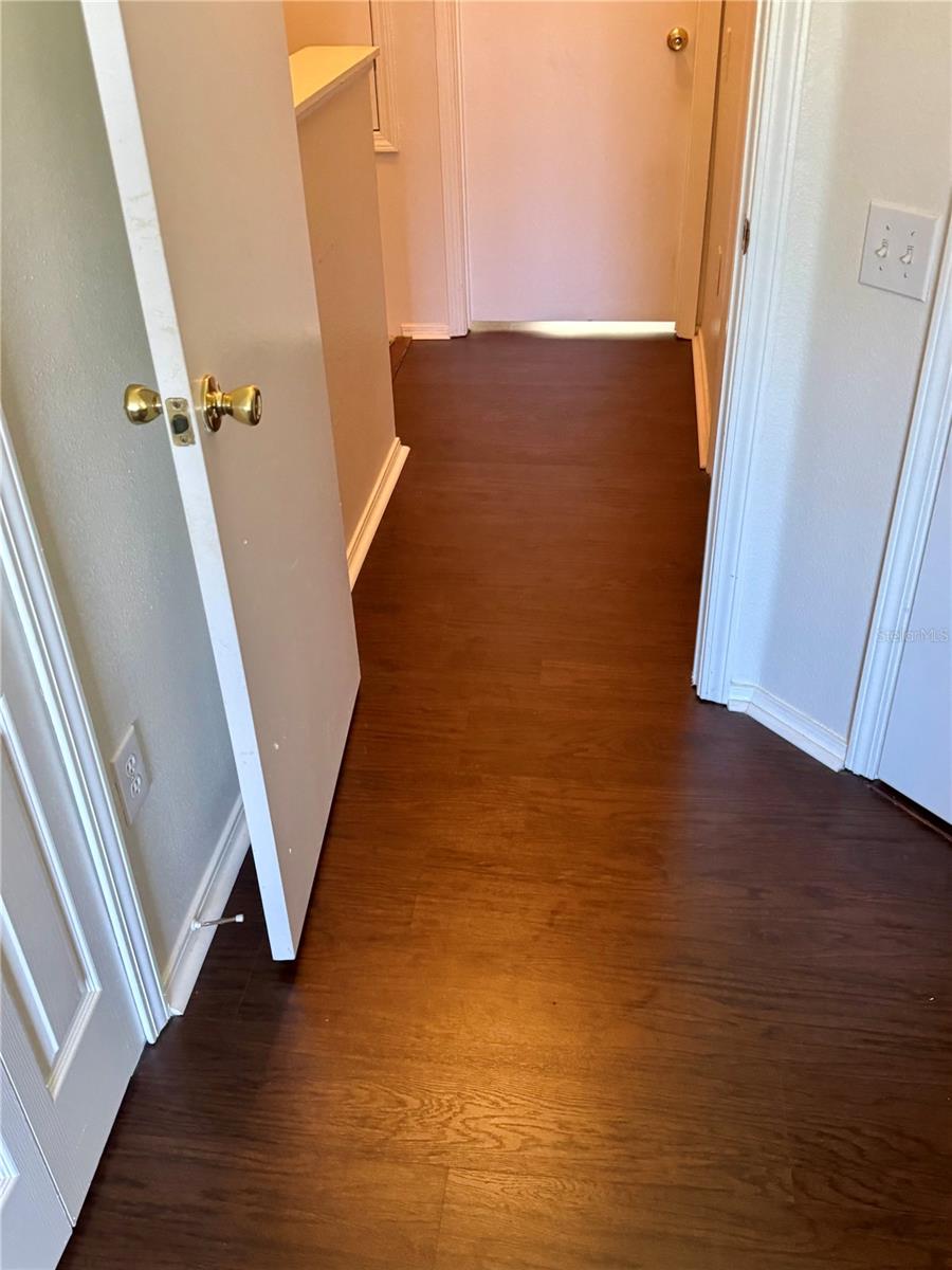2377 LAKE WOODBERRY CIR