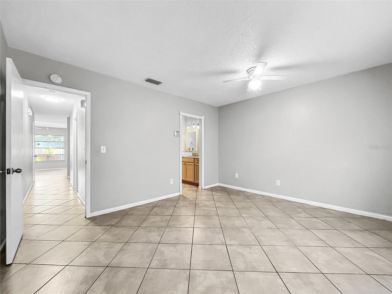 14621 LAKE FOREST DRIVE