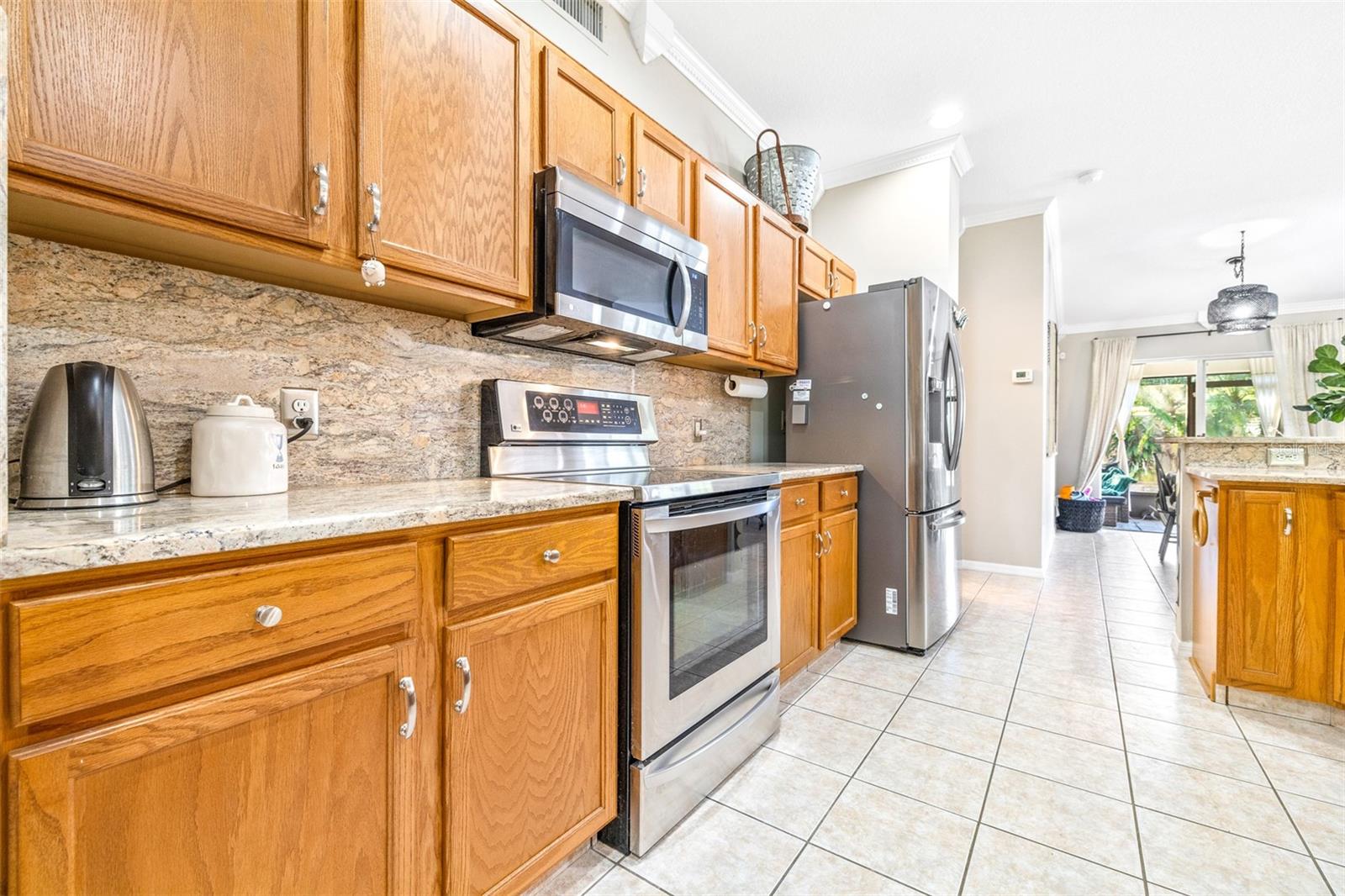 1606 HIDDEN MEADOW CT