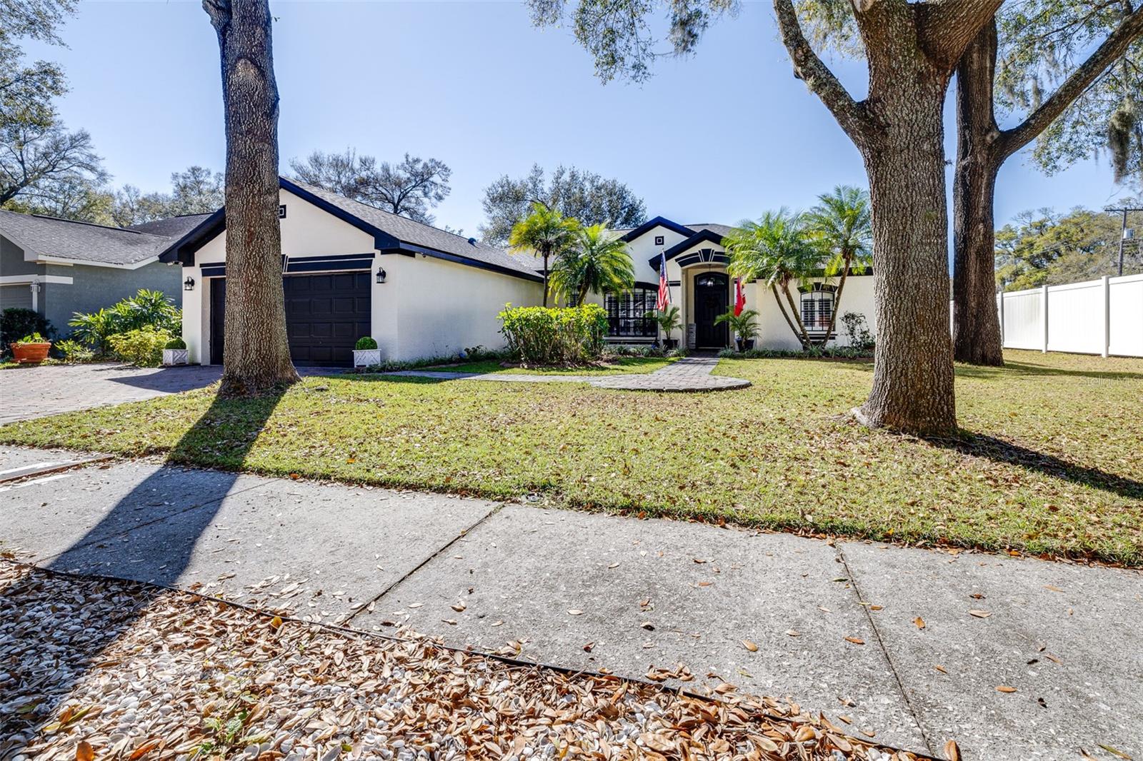 1606 HIDDEN MEADOW CT