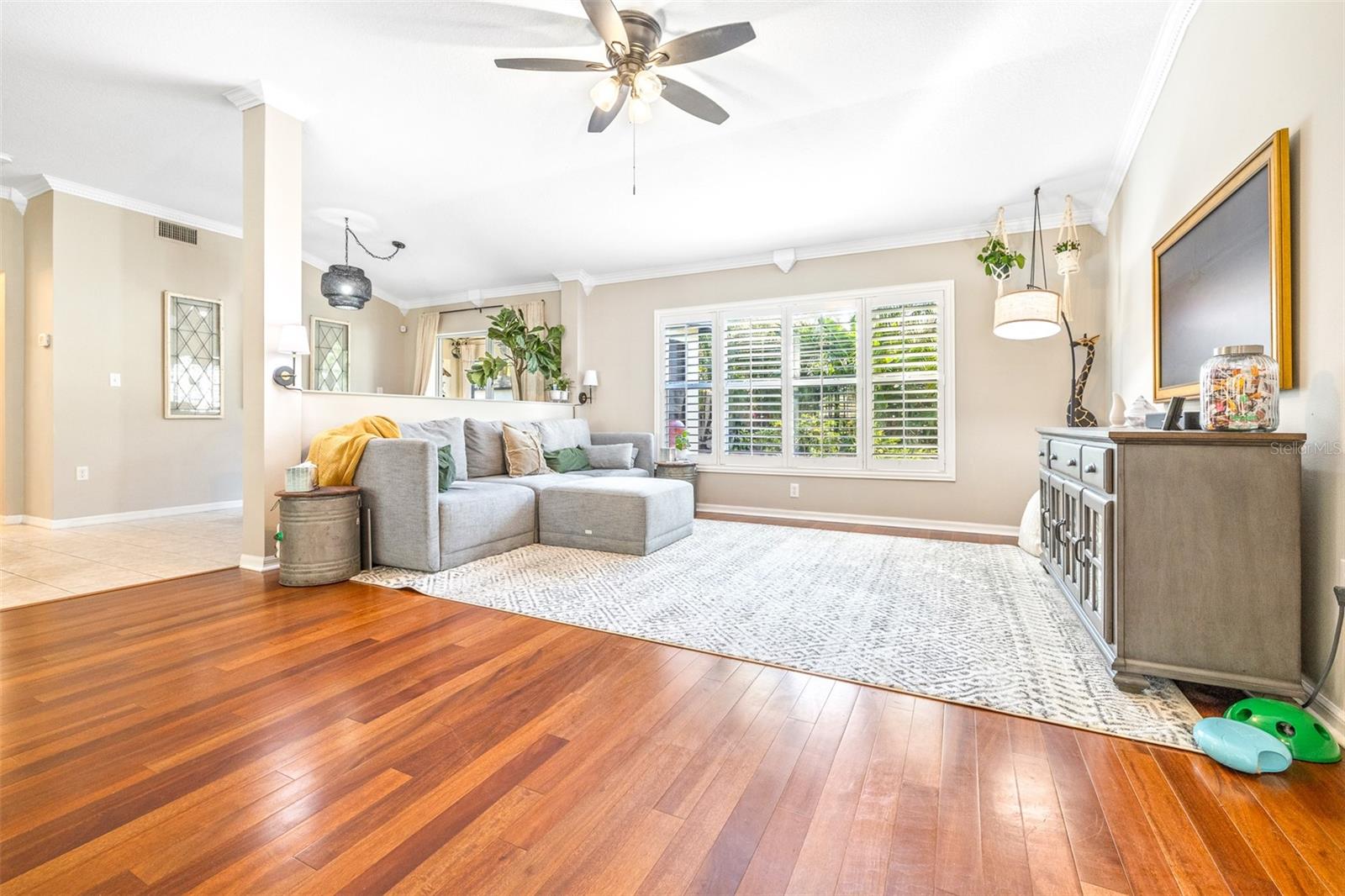 1606 HIDDEN MEADOW CT
