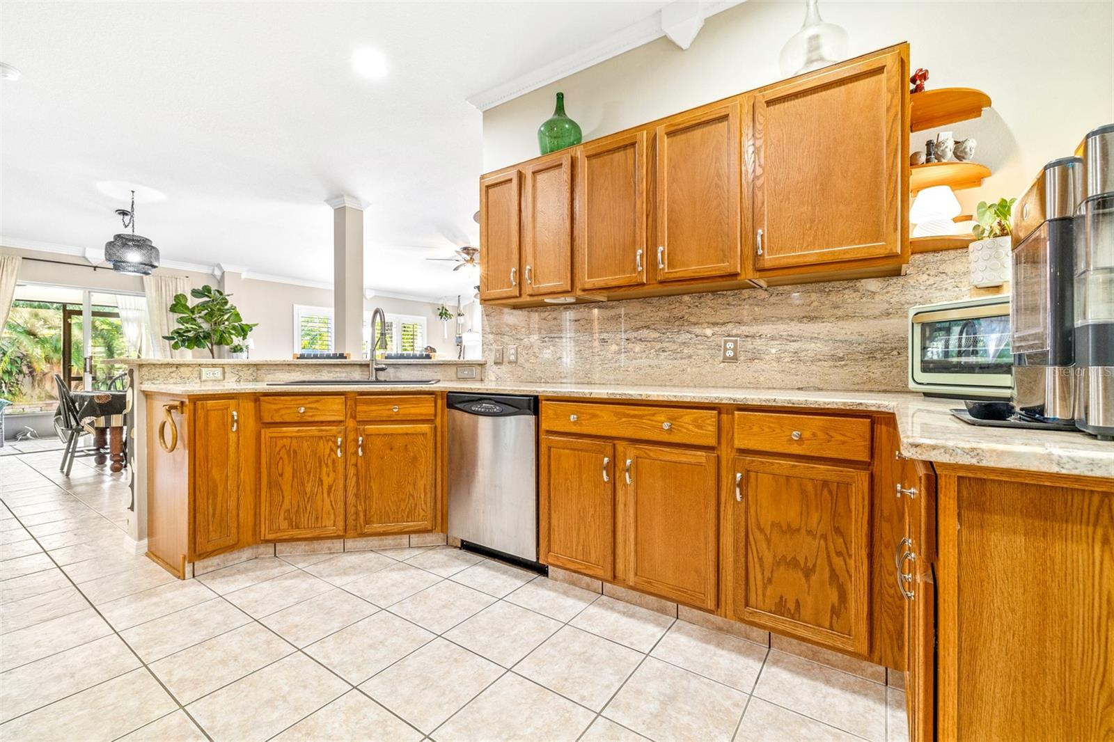 1606 HIDDEN MEADOW CT