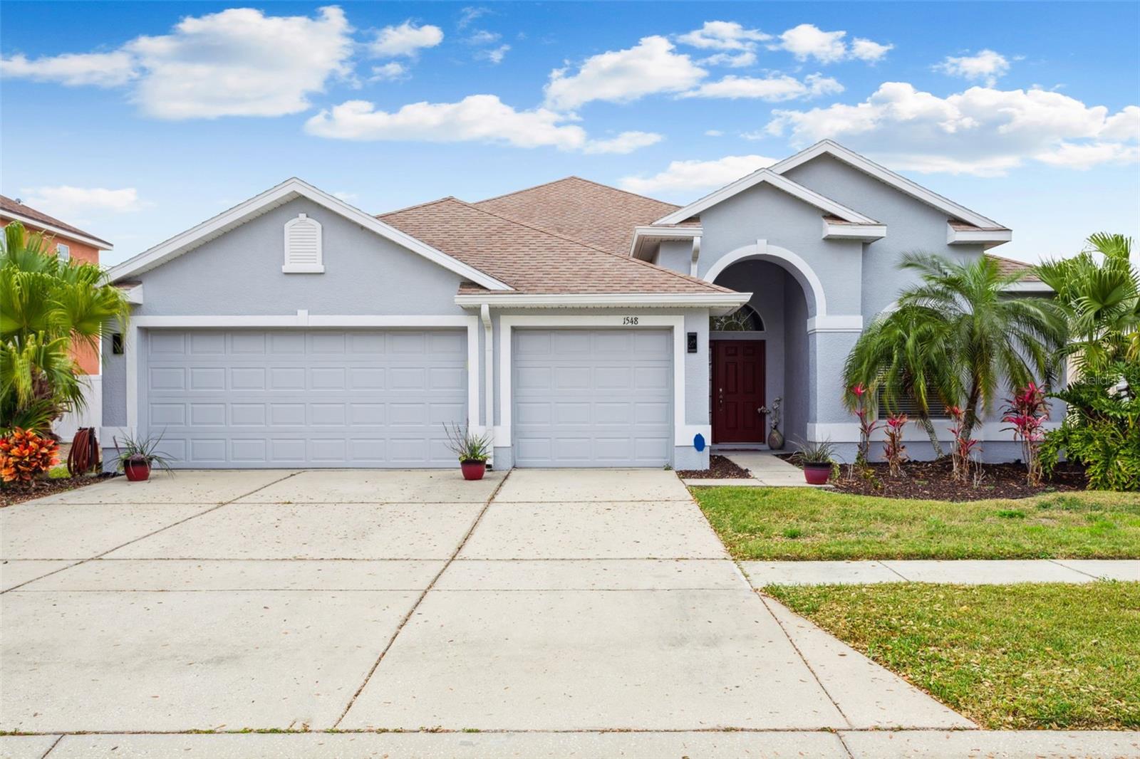 1548 MIRA LAGO CIR