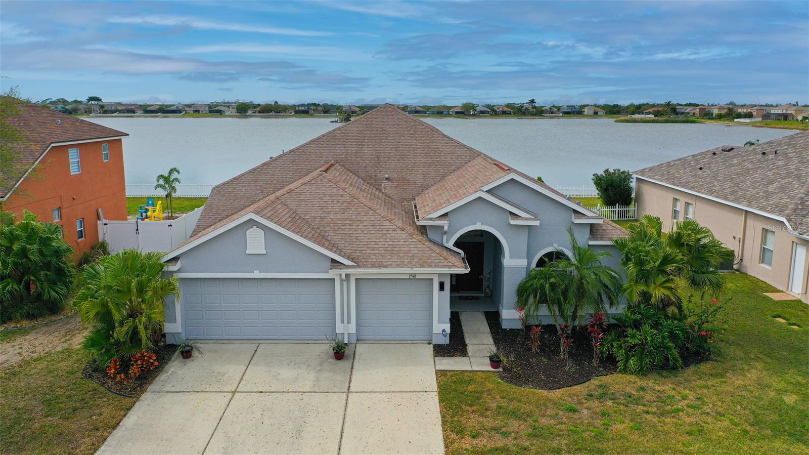 1548 MIRA LAGO CIR