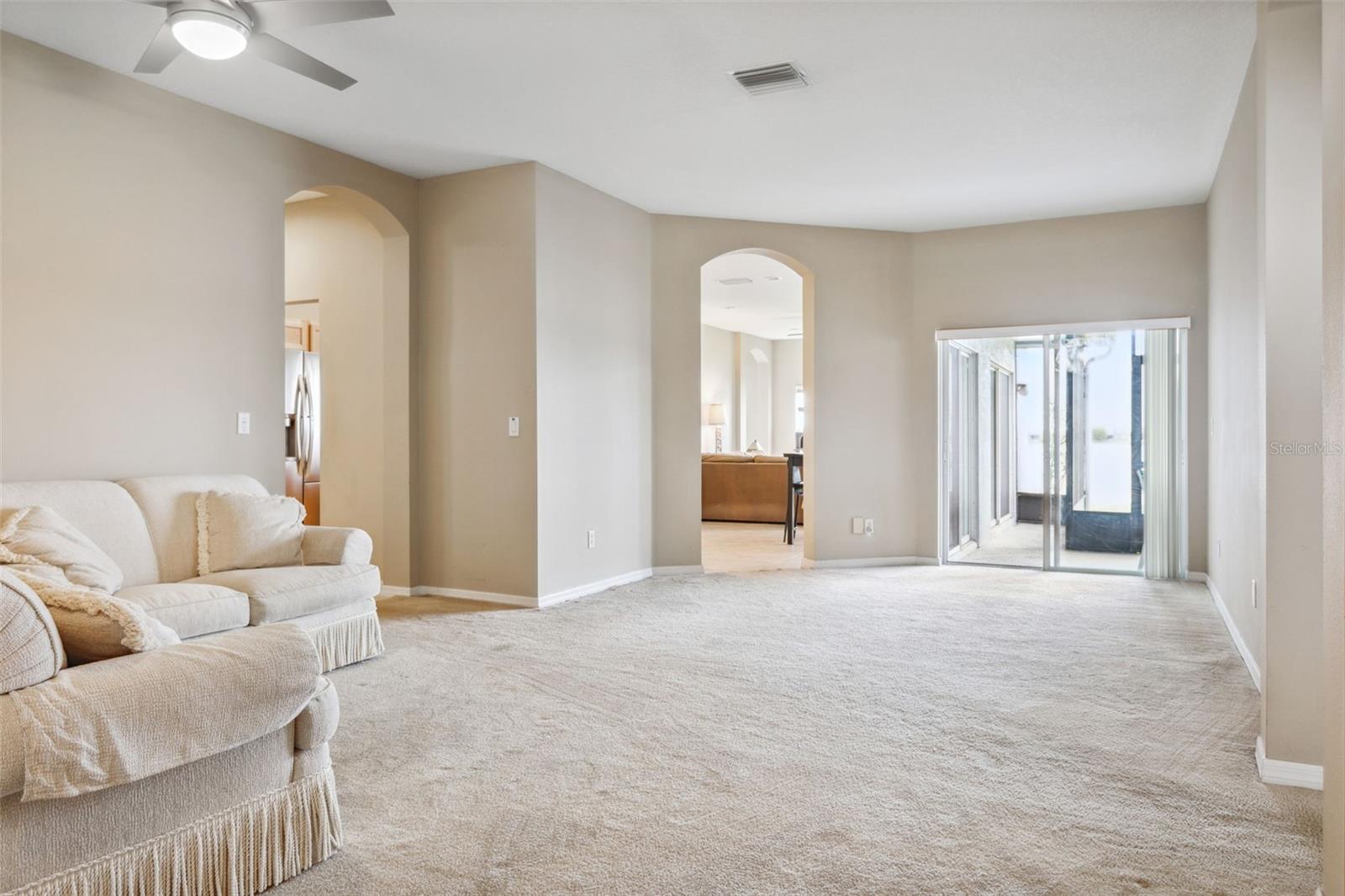 1548 MIRA LAGO CIR