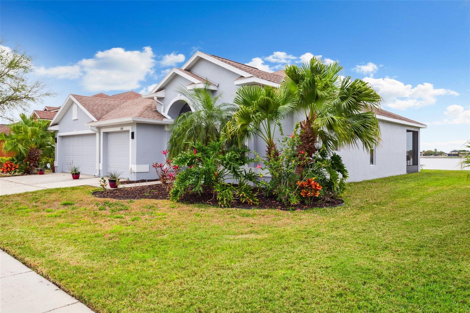 1548 MIRA LAGO CIR
