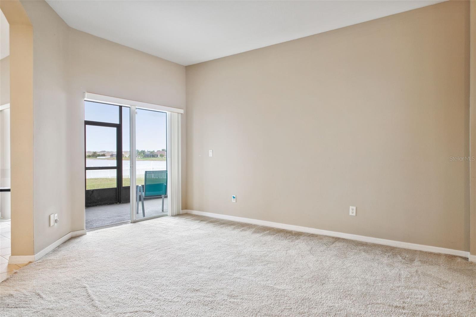 1548 MIRA LAGO CIR