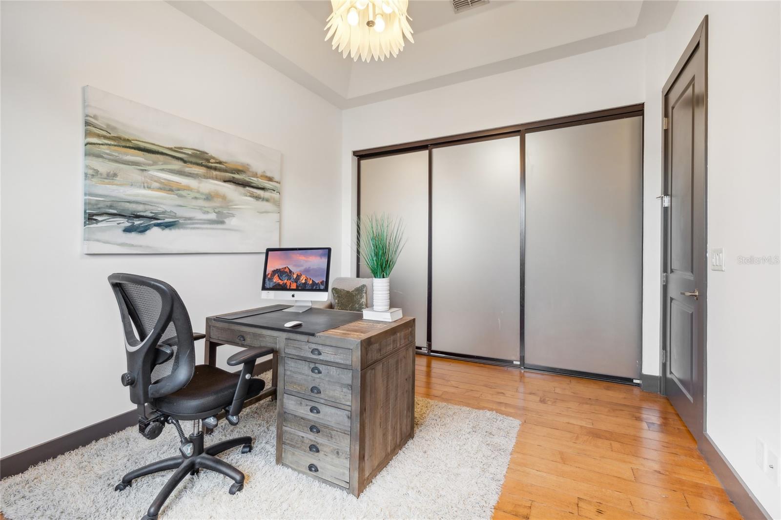 409 4TH AVE SW