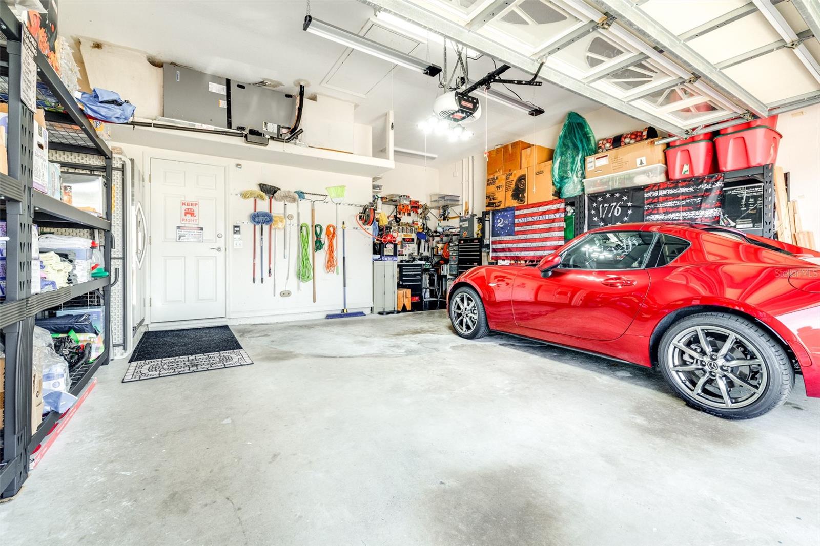 7619 CANTERBURY CIR
